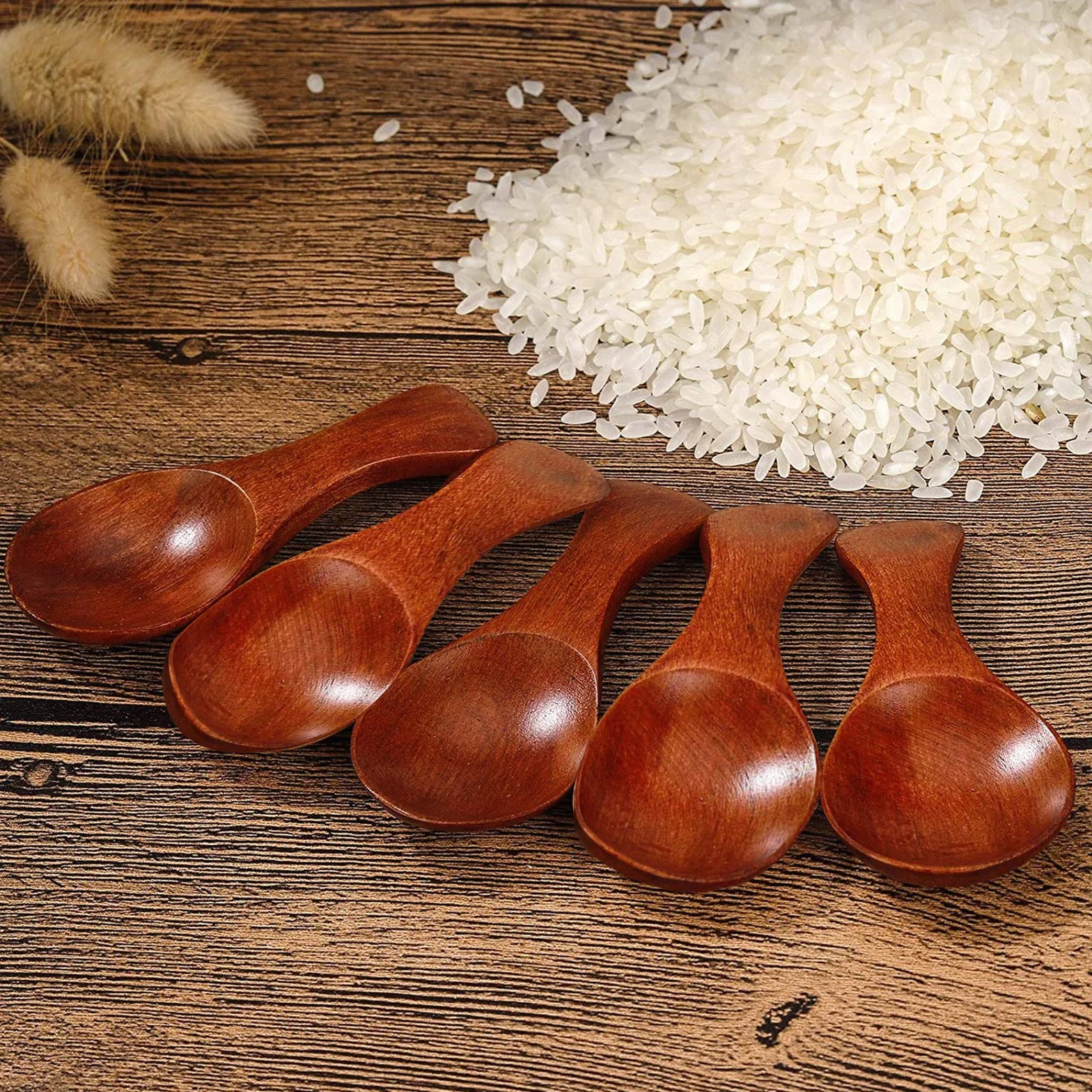 Dulau 6 sztuk mini łyżeczek drewnianych z krótką rączką, mała łyżka do soli do kąpieli, mała łyżka do małych słoików na dżemy, przypraw, cukru, kawy, herbaty, słodyczy.