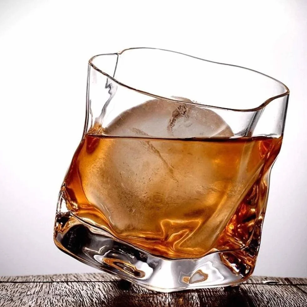 Karafka do whisky Zestaw 2 karafek do wina Twisted Szklanki do whisky Szklanki do whisky Zestaw kieliszków UltraClarity Bezołowiowe, staromodne