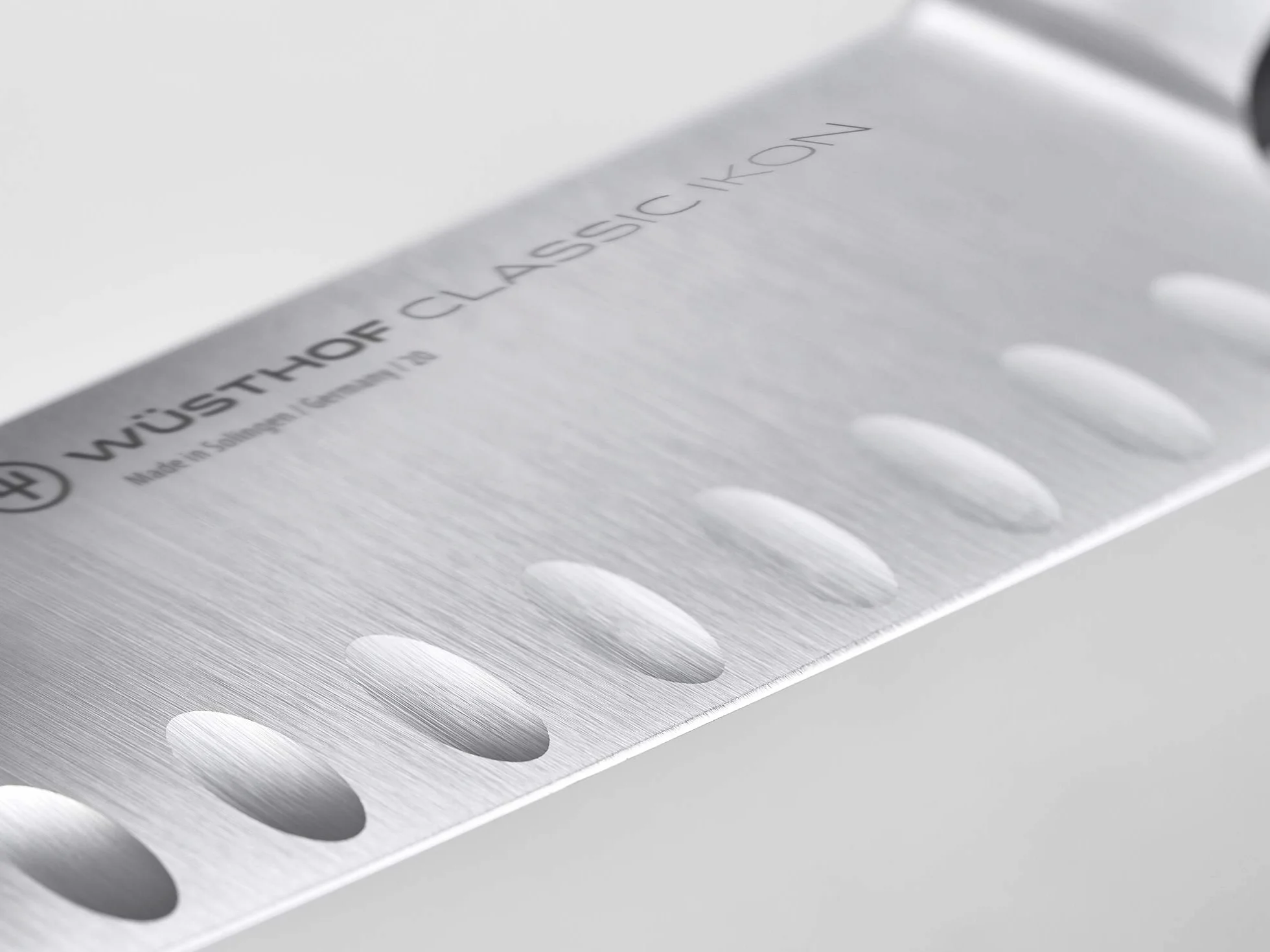 Wüsthof Santoku Classic Ikon Crème 17 cm nóż kuchenny azjatycki stal nierdzewna biały uchwyt