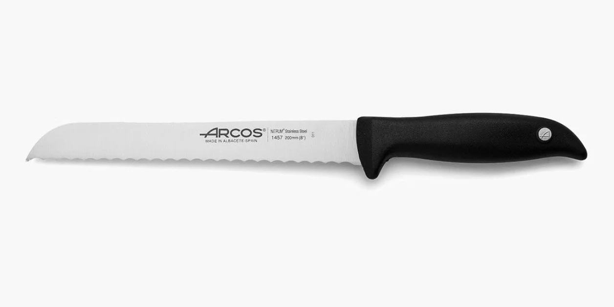 Arcos Nóż do chleba 20 cm Nitrum ze stali nierdzewnej i ostrze 200 mm, uzyskaj dużą różnorodność cięć do jedzenia, idealny nóż do codziennego użytku domowego, seria Minorka, kolor czarny