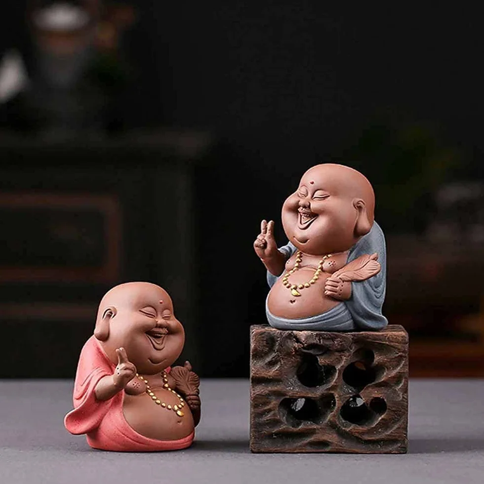Fioletowy piasek mały mnich herbata zwierzę domowe ceramiczne figurki chłopców dekoracja wnętrz kreskówka mały mnich rzeźba posąg buddy do samochodu (kolor : a)