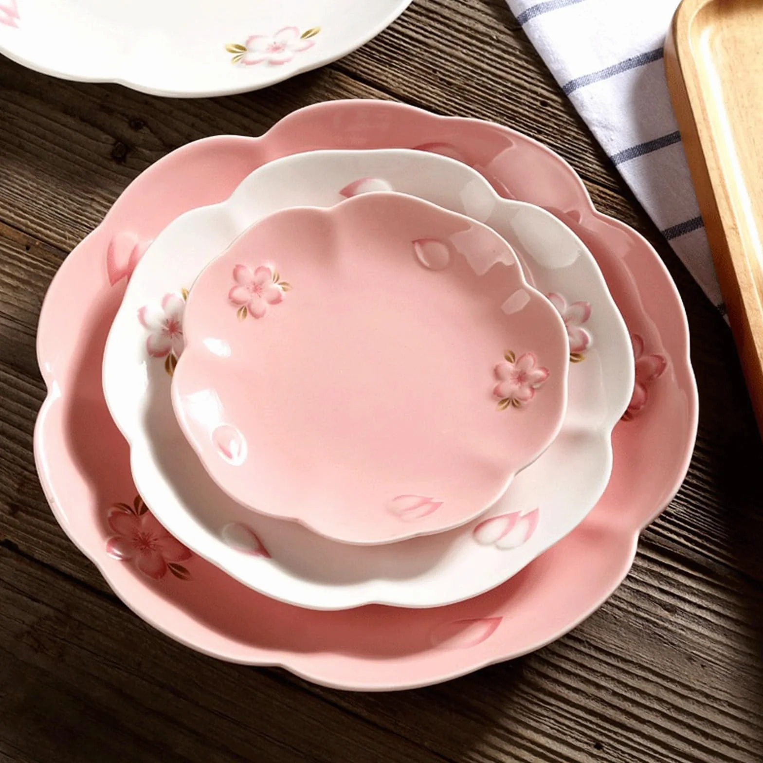 Talerz Talerz ceramiczny ręcznie malowany wytłoczony kwiat wiśni domowy talerz do jadalni na jedzenie stek owocowy deserowy zastawa stołowa kuchni(Pink,10inch)