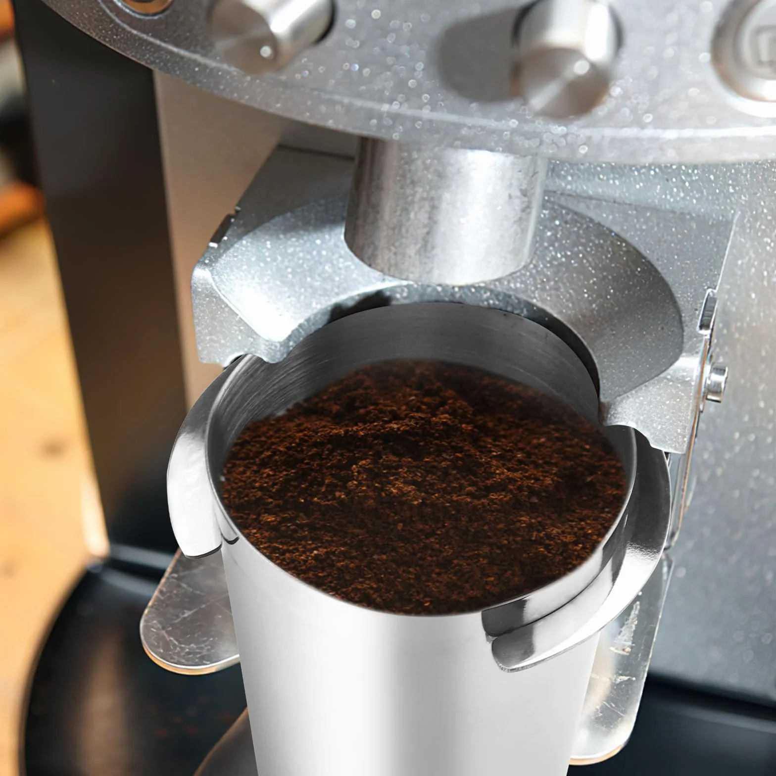 APOMOONS 58 mm kubek dozujący i igła do espresso, ze stali nierdzewnej, kubek dozujący do kawy, akcesoria do uchwytu sitowego do kawy, herbaty i espresso, część do doprowadzania proszku, młynek do
