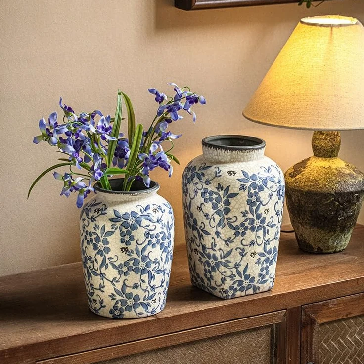 Wazon na kwiaty, salon, stolik kawowy, ganek, niebiesko-biała porcelana, retro, wazon ceramiczny z kropkami lodu, badanie parapetówki, dekoracja w stylu chińskim, dekoracja do salonu (M)