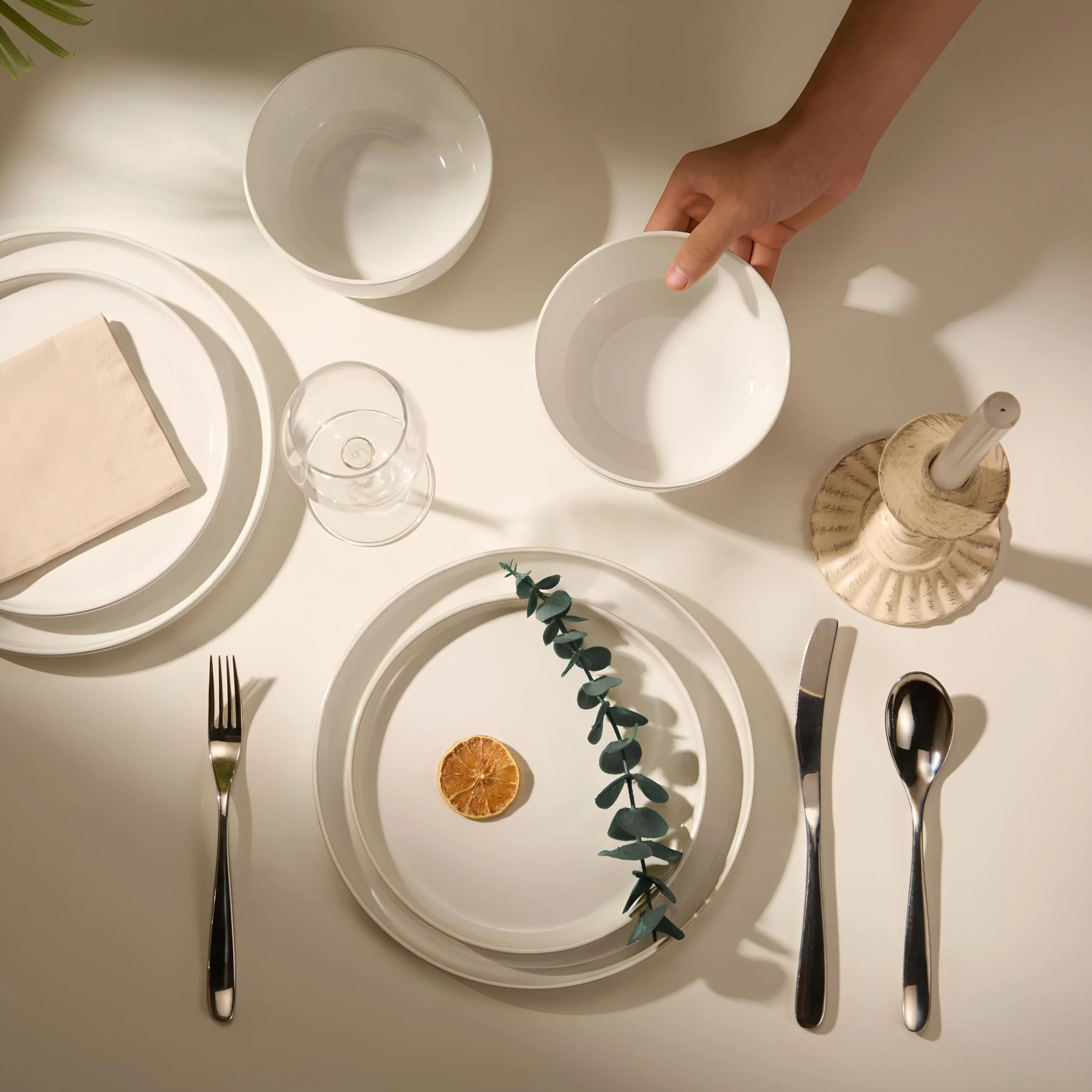 Kook Ceramiczny zestaw zastawy stołowej, 12-częściowy serwis dla 4 osób, miski do zupy (893 g), talerze sałatkowe (19 cm), talerze obiadowe (26,7 cm), okrągłe, nadają się do kuchenki mikrofalowej i