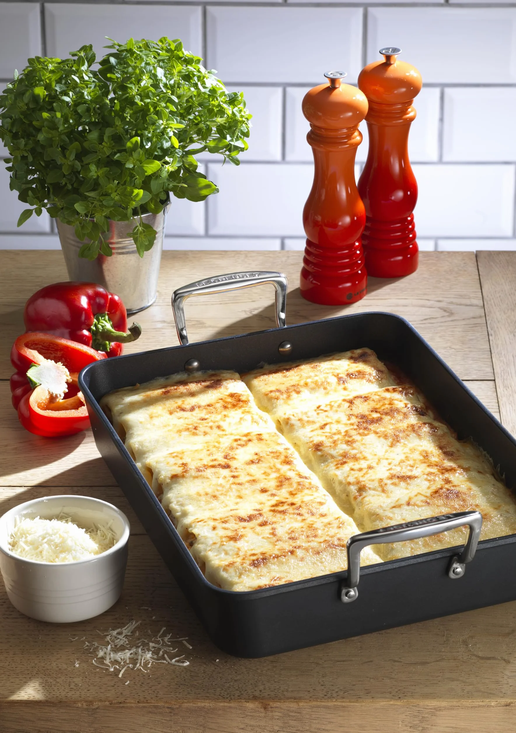 Le Creuset Blacha do Pieczenia, Aluminium, Czarny/Srebrny, 41.3 x 27.9 x 10.9 cm