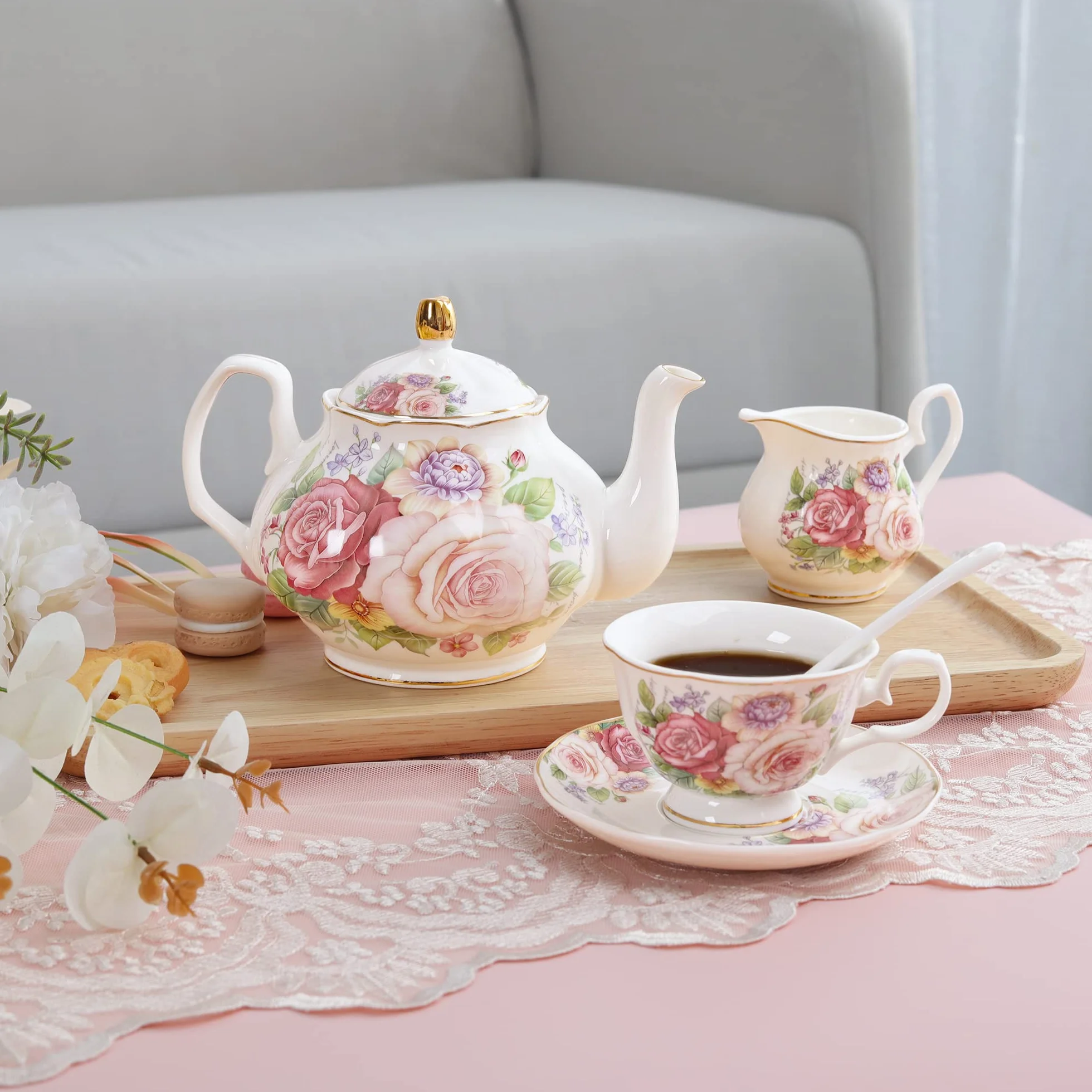 fanquare Europejski porcelanowy zestaw do kawy, różowy zestaw do herbaty dla kobiet, zestaw do herbaty z porcelany kostnej, vintage kwiatowy dzbanek do kawy i herbaty z kubkami