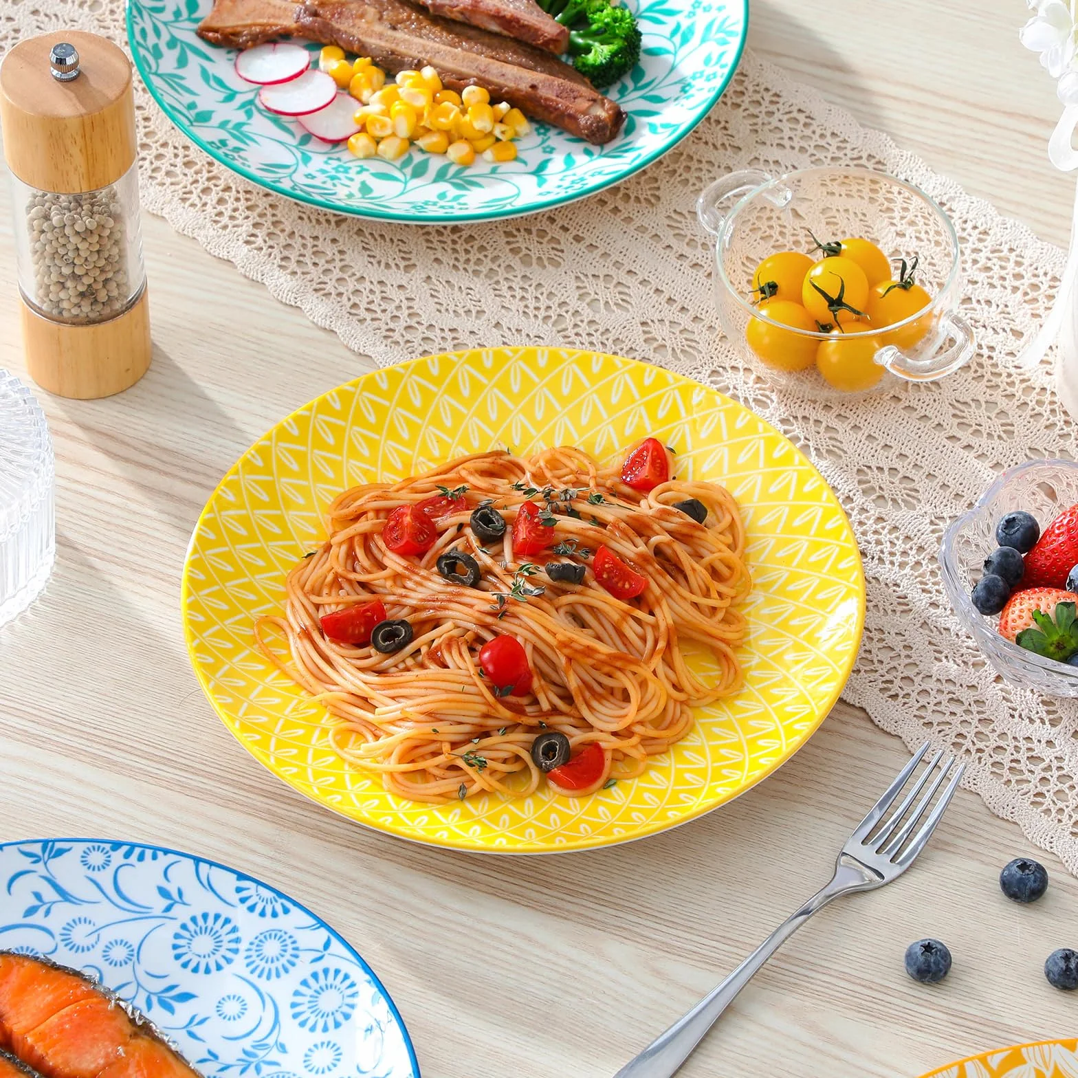 vancasso SELENE Zestaw talerzy dla 6 osób, talerze obiadowe (Ø 26 cm) z pastelowej porcelany, talerze do makaronu, talerze śniadaniowe, zestaw talerzy obiadowych do zmywarki i kuchenki mikrofalowej