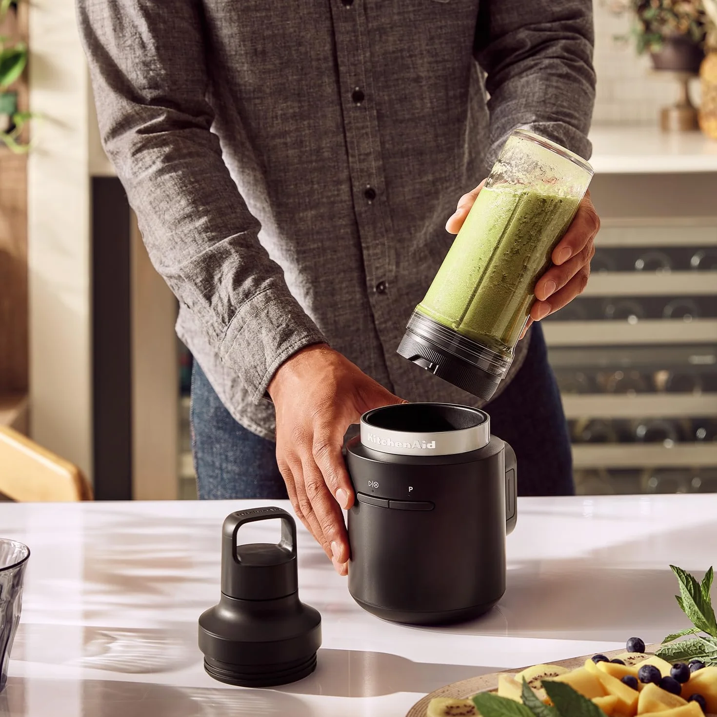 Kitchenaid Bezprzewodowy mikser stojący – KitchenAid Go – przenośny blender do smoothie i napojów lodowych – nie zawiera BPA – 473 ml – bez akumulatora – czarny