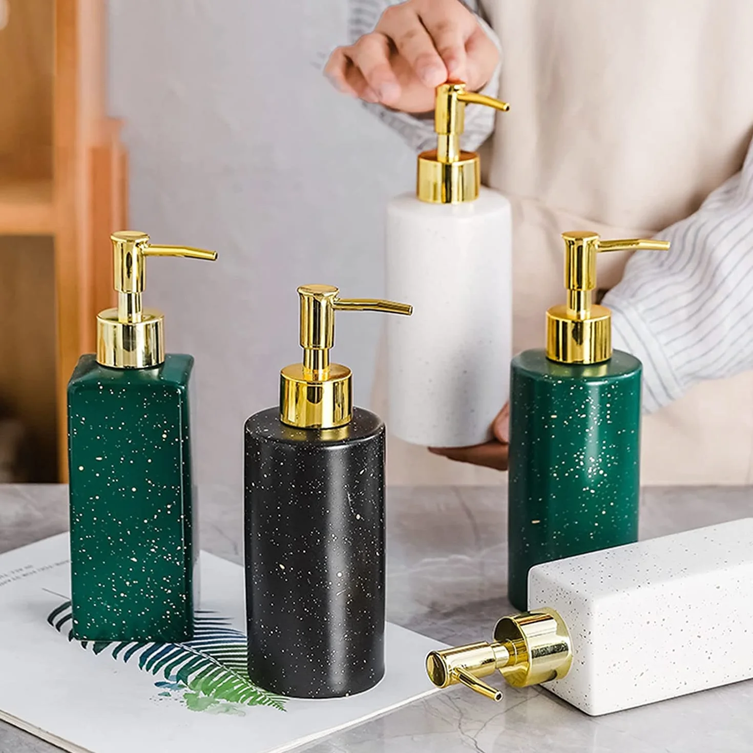 dozownik do mycia rąk, dozownik mydła, Dozownik balsamu wielokrotnego napełniania do blatu łazienkowego, ceramiczny dozownik szamponu, do zlewozmywaka-białej kolumny (Color : Bianco, Size : Cuboid)
