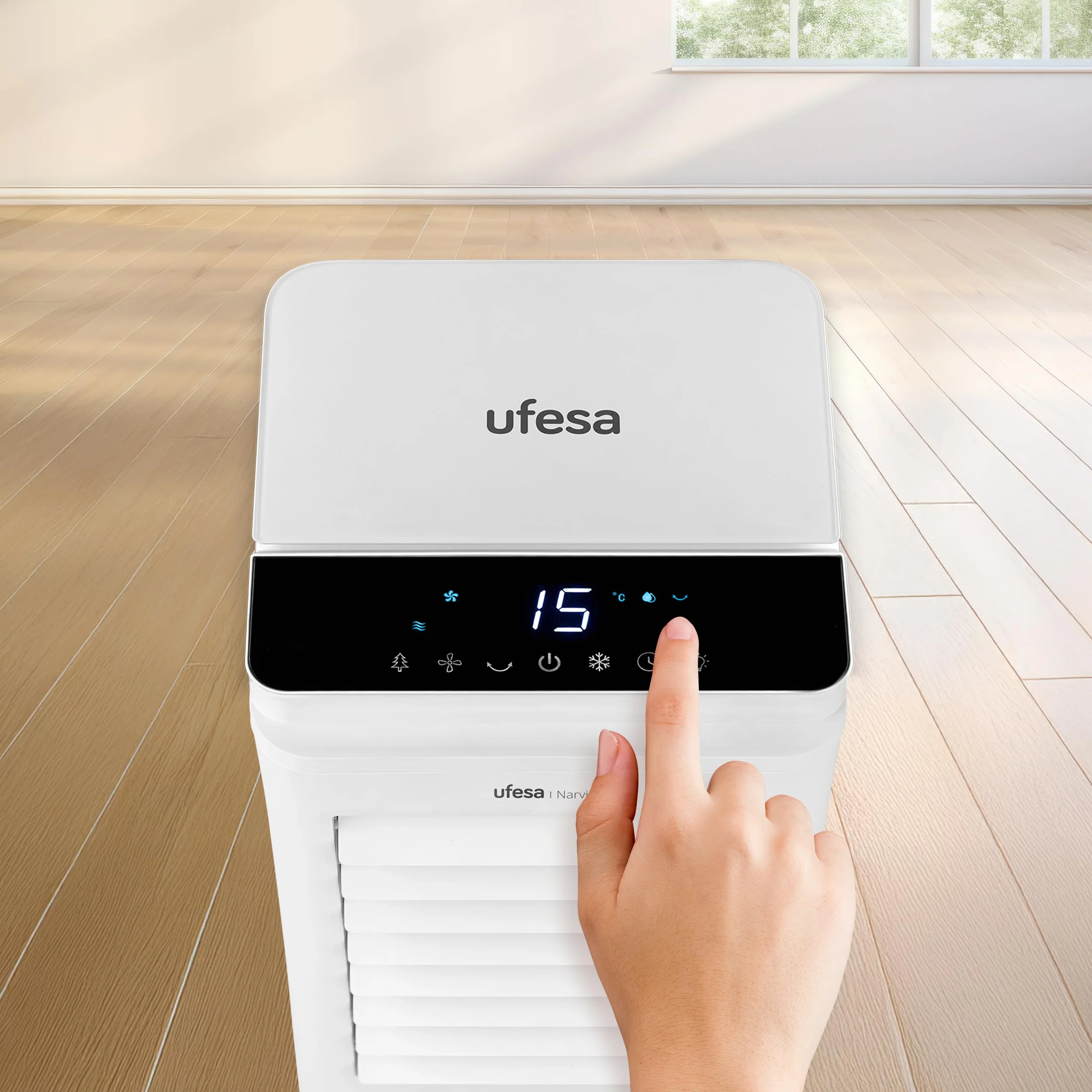 Ufesa Narvik chłodnica parowa 65 W 3 prędkości 3 tryby panel dotykowy zbiornik 5 l timer 12 h filtr pralny 2 akumulatory chłodzące