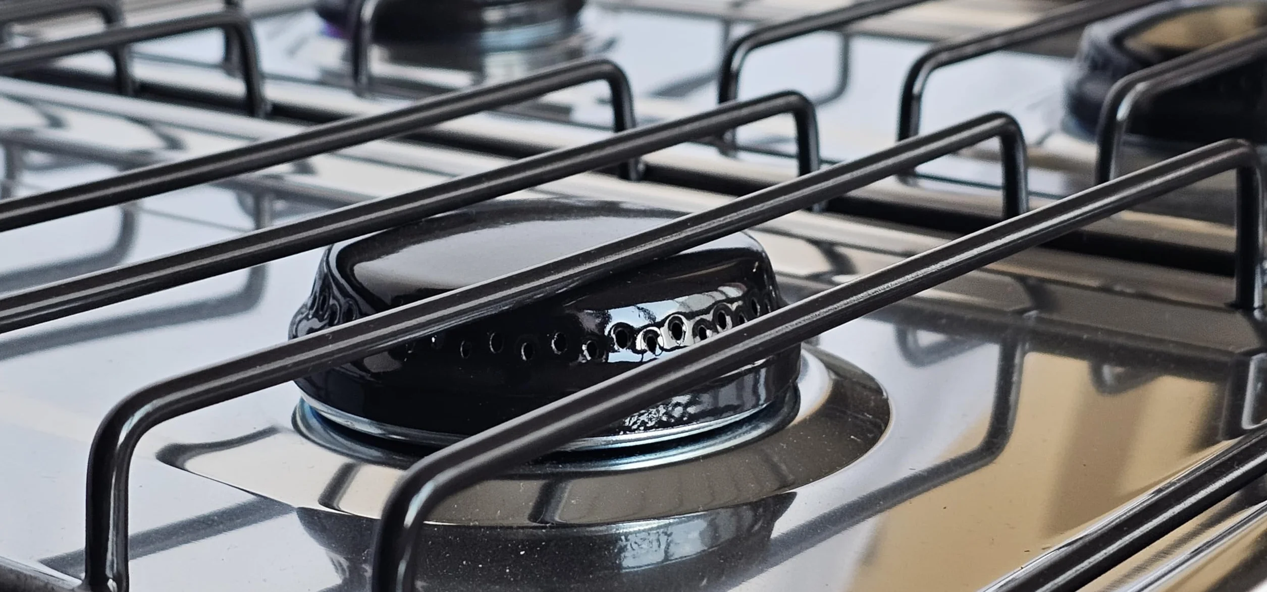 Royal Swiss Kuchenka gazowa 4 palniki 2,2 kW LPG przenośna metalowa obudowa zapłon