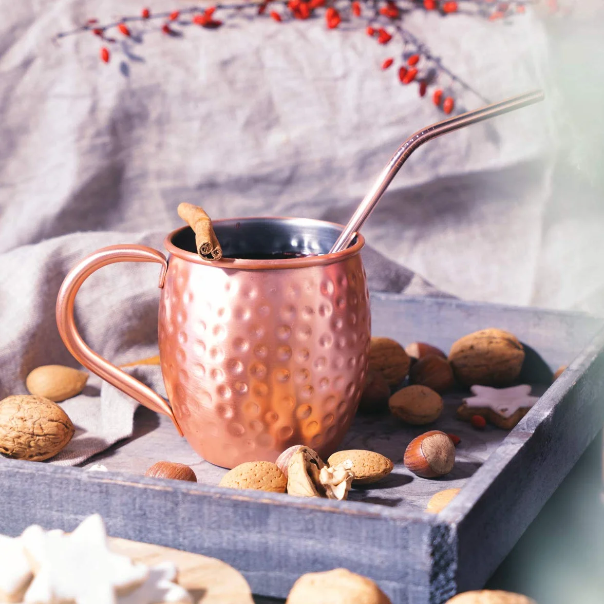 Navaris Moscow Mule zestaw 4 kubków – 4 x miedziane kubki do piwa z Moskwy Mule Gin – kubek koktajlowy młotkowany – filiżanka ze stali nierdzewnej z miedzią