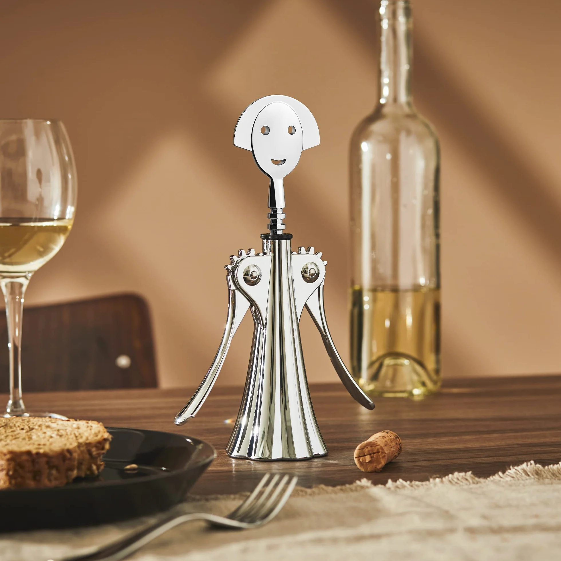 Alessi Anna G. AM01 Z – designerski korkociąg z żywicy termoplastycznej i chromowanego zamaka, polerowany na wysoki połysk