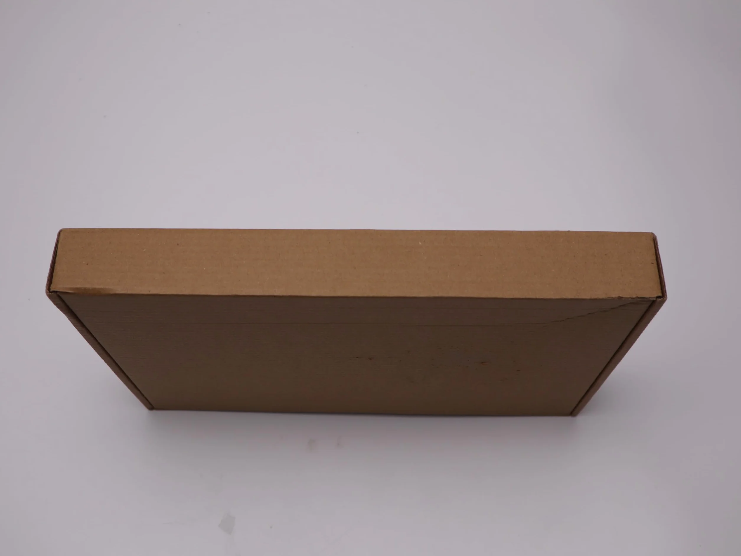 YUE QIN Sztuczne kwiaty do użytku na zewnątrz, 6 wiązek sztucznych roślin balkonowych, pelargonie, sztuczne kwiaty, jak prawdziwa petunia, realistyczne plastikowe kwiaty do użytku na zewnątrz, do