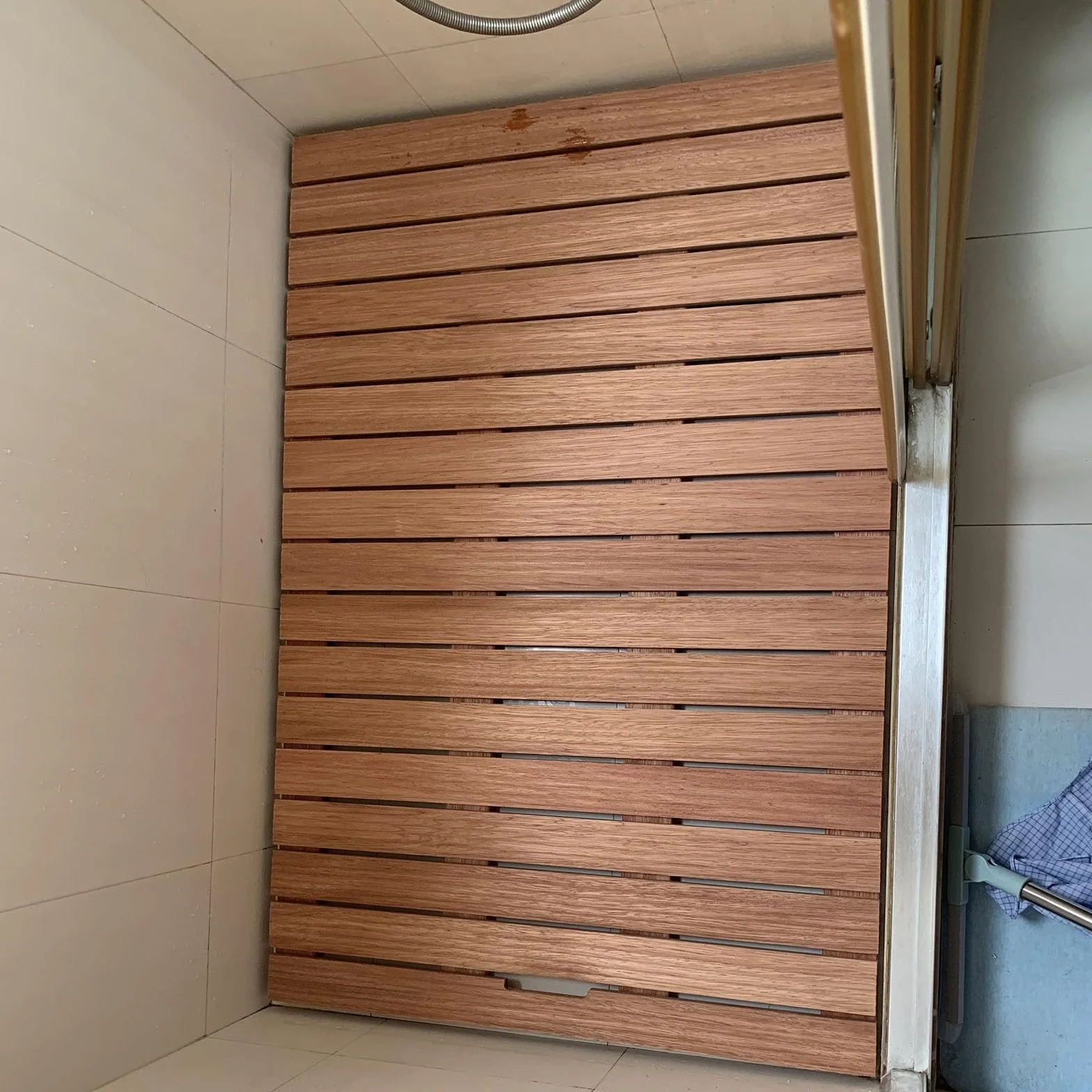 Mata podłogowa pod prysznic z litego czerwonego cedru, 30–90 cm, składane maty łazienkowe dla osób starszych, spa i wanny, wytrzymałe, kwadratowe maty łazienkowe (60 x 120 cm)