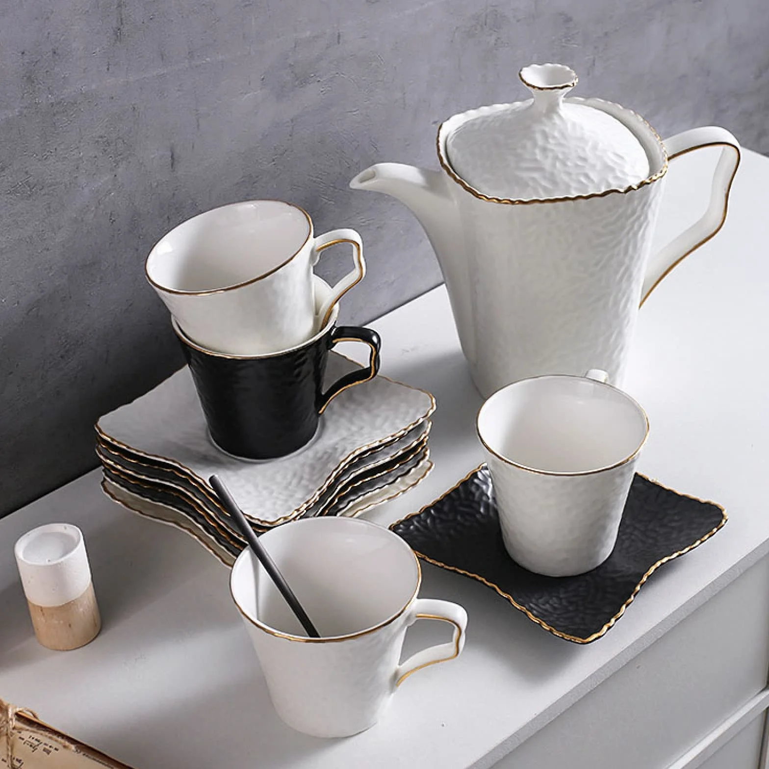 zestaw do herbaty, Porcelanowe ceramiczne zestawy upominkowe do kawy i herbaty, filiżanki dla 4 osób, z czajnikiem