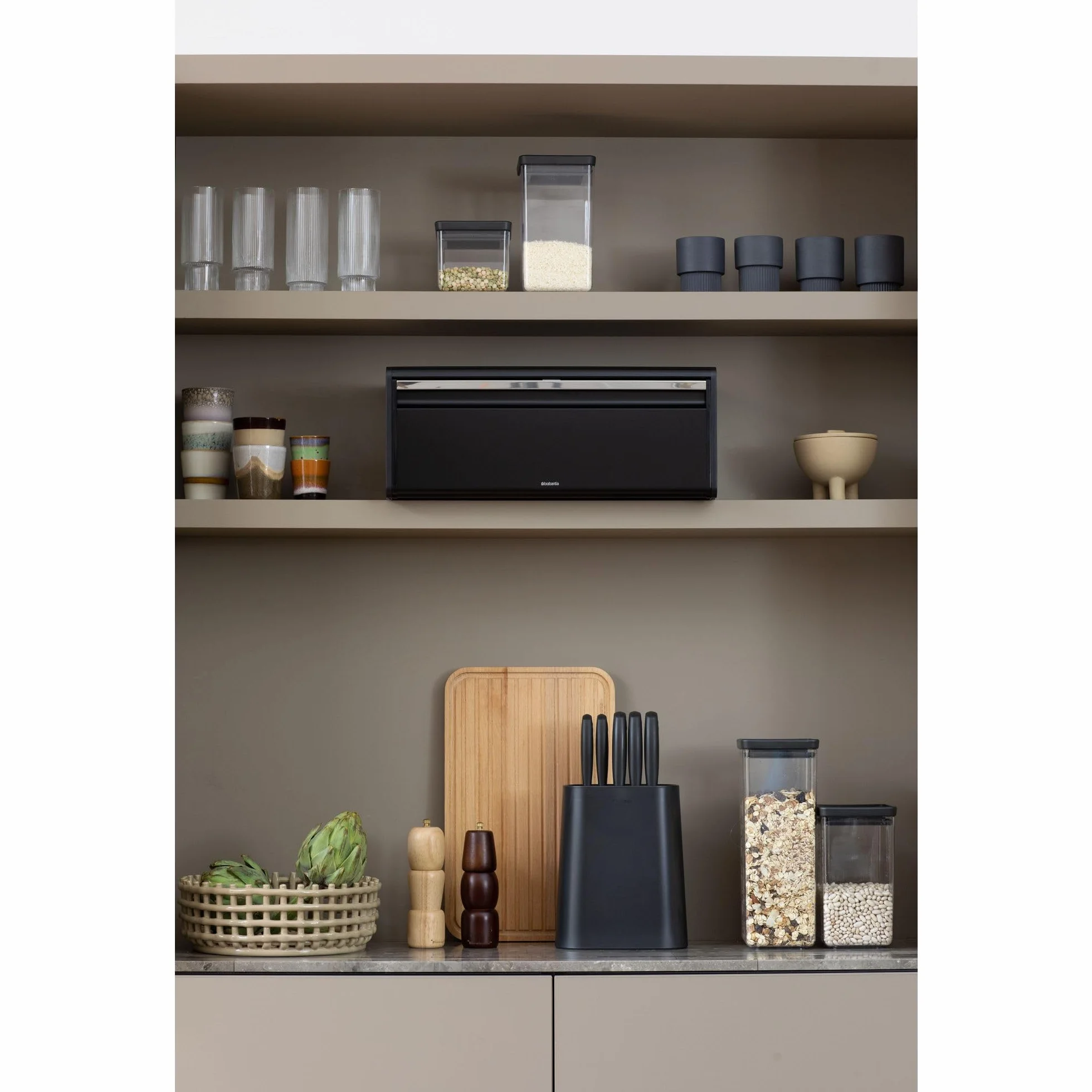 Brabantia Rectangular Chlebak, Czarny Matowy, 24.99 x 47.5 x 18.69 cm