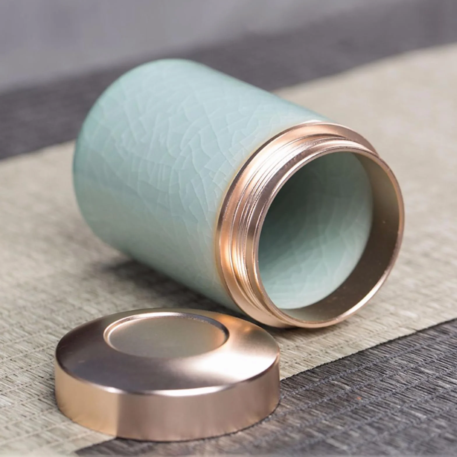 2 małe ceramiczne pojemniki do matchy, zestaw matcha, ceramiczna puszka na herbatę, przenośne pojemniki do przechowywania, 70 ml + 100 ml matcha, puszki na herbatę sypką (zielone, B)