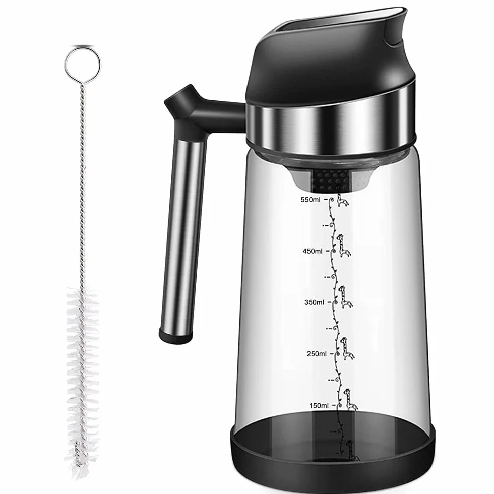 Butelka na olej z automatyczną klapką, 550 ml, szczelny dozownik octu, oleju, wielokrotnego użytku, z pokrywką, na oliwę z oliwek, pusta butelka, ciemna + szczotka do sosów kuchennych