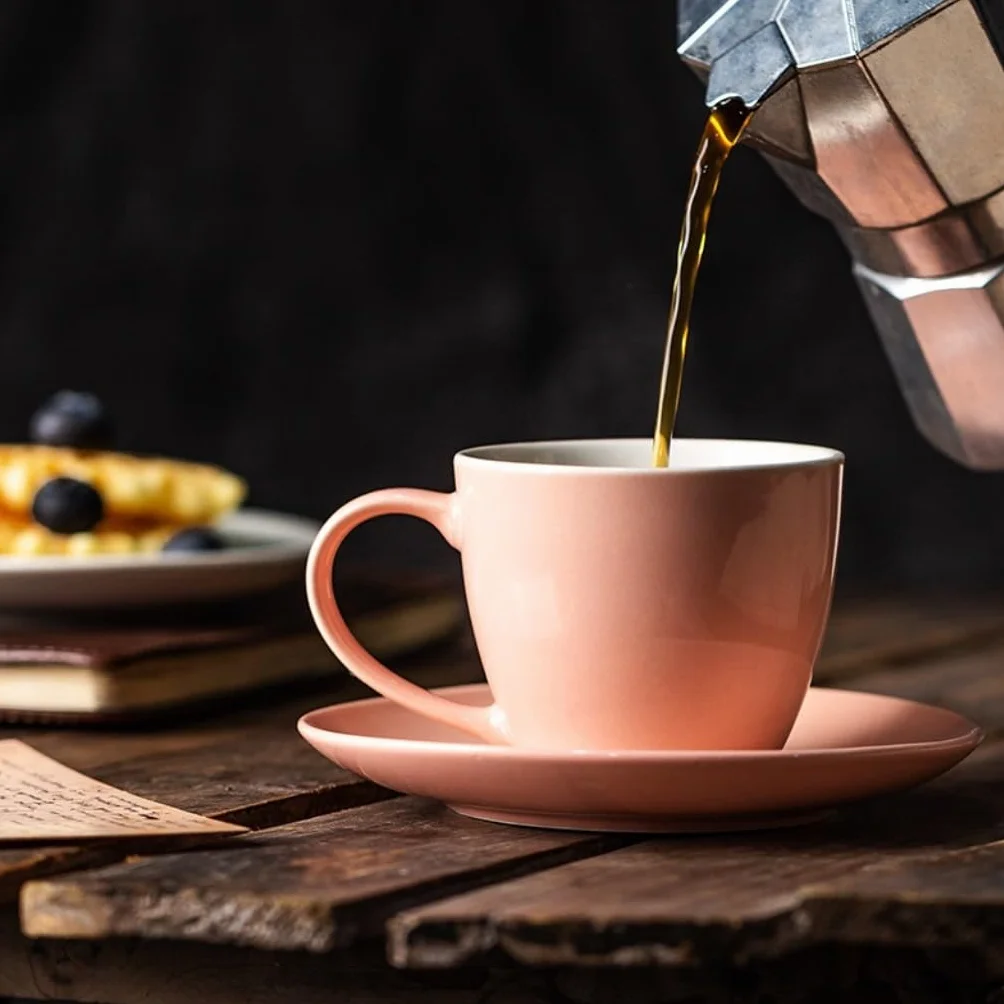 porcelanowa filiżanka i spodek, filiżanka do kawy, Prosty kolorowy szkliwiony kubek do herbaty z kwiatami, ceramiczny kubek do kawy parzonej ręcznie i spodek w pudełku prezentowym(5)