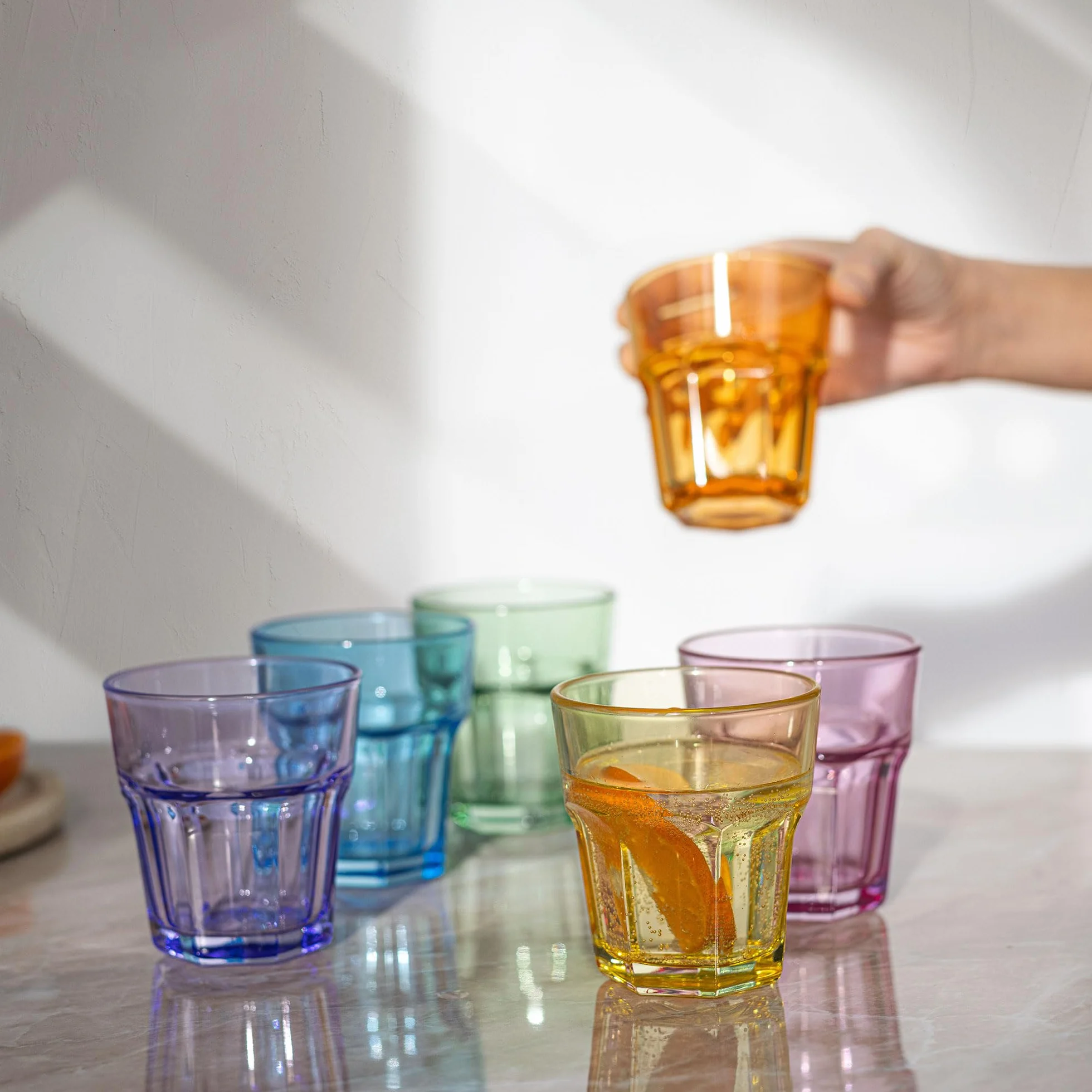 TREND FOR HOME Kolorowe Szklanki do Wody Soków Drinków Deserów 280 ml Zestaw 6 Szklanek do Napojów Komplet Tęczowych Szklanek, Gigi Rainbow Blast