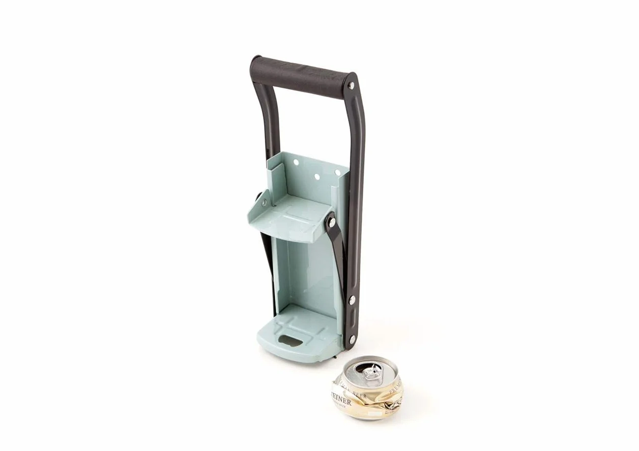 Prasa do puszek CAN CRUSHER – do puszek z napojami 0,33 l