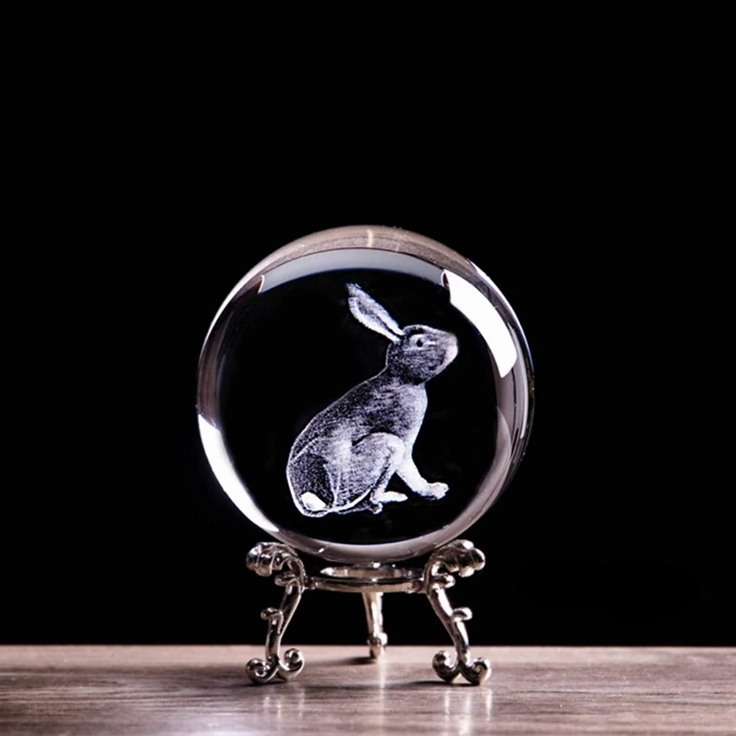 Natural Crystals 1 sztuk Królik Crystal Ball 3D Grawerowane Figurki Zwierząt Szklane Kula Dzieci Urodziny Prezent Feng Shui Home Decor Akcesoria (Color : Ball and Sliver Base, Size : 80 mm)