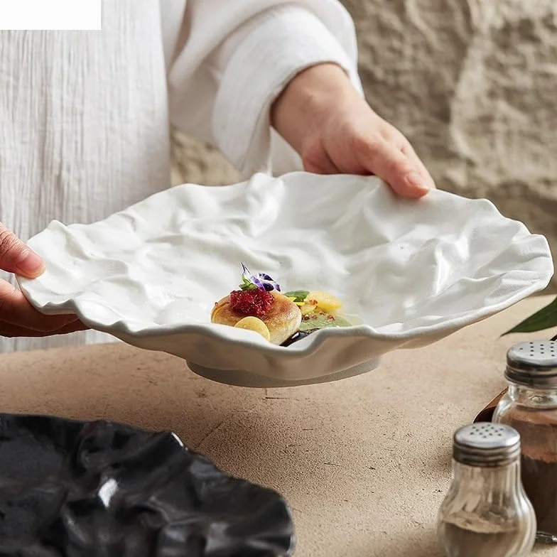 Ceramiczne talerze kreatywne marszczone tekstury zastawa stołowa na przekąski desery sałatki talerze do mięsa restauracja hotelowa talerze do mięsa 11 cali (biały)