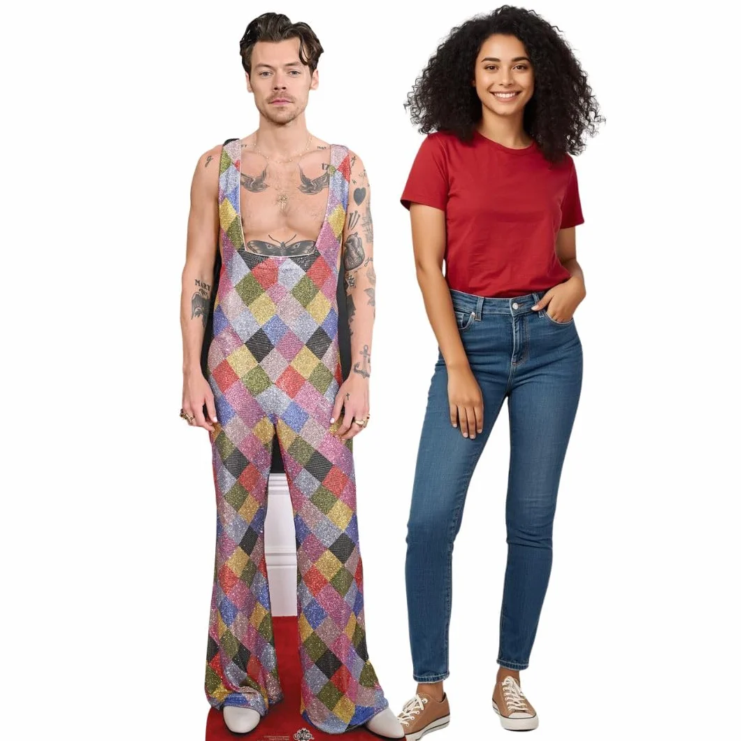 Star Cutouts CS1088 Harry S ogrodniczki Lifesize kartonowe wycięcie z wycięciem w kształcie mini gwiazdy