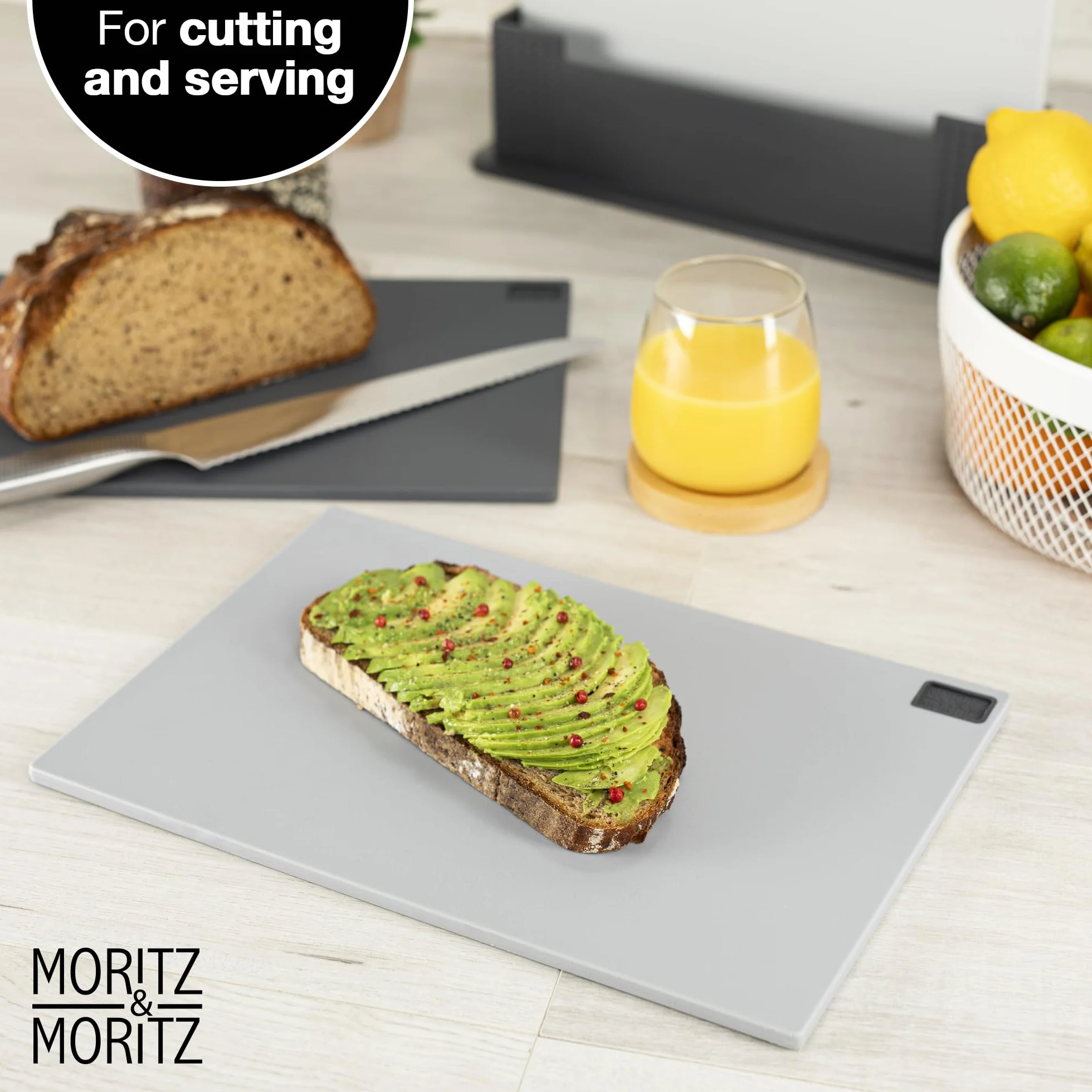 Moritz & Moritz 3x Deska do krojenia z plastiku - 32 x 22 cm - W praktycznym stojaku – Duża deska kuchenna – Nadaje się do zmywarki i higieniczna