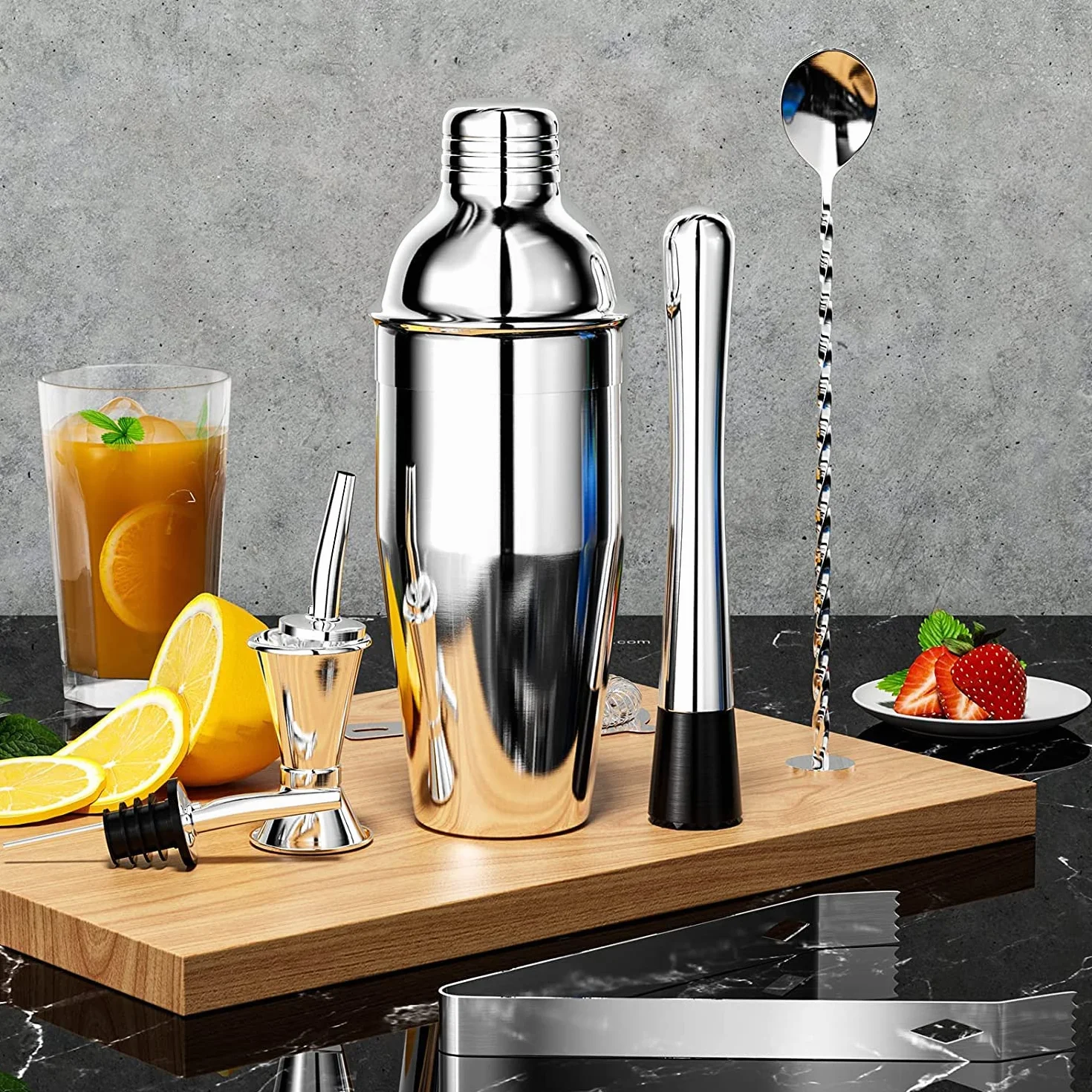 Gvolatee Zestaw koktajlowy 750 ml, 8 elementów ze stali nierdzewnej Shaker Mixer, profesjonalne akcesoria barmańskie, z Shakerem, podwójną miarką, łyżką, nalewakiem, do domu, mieszania drinków, baru, na imprezy (srebrny)