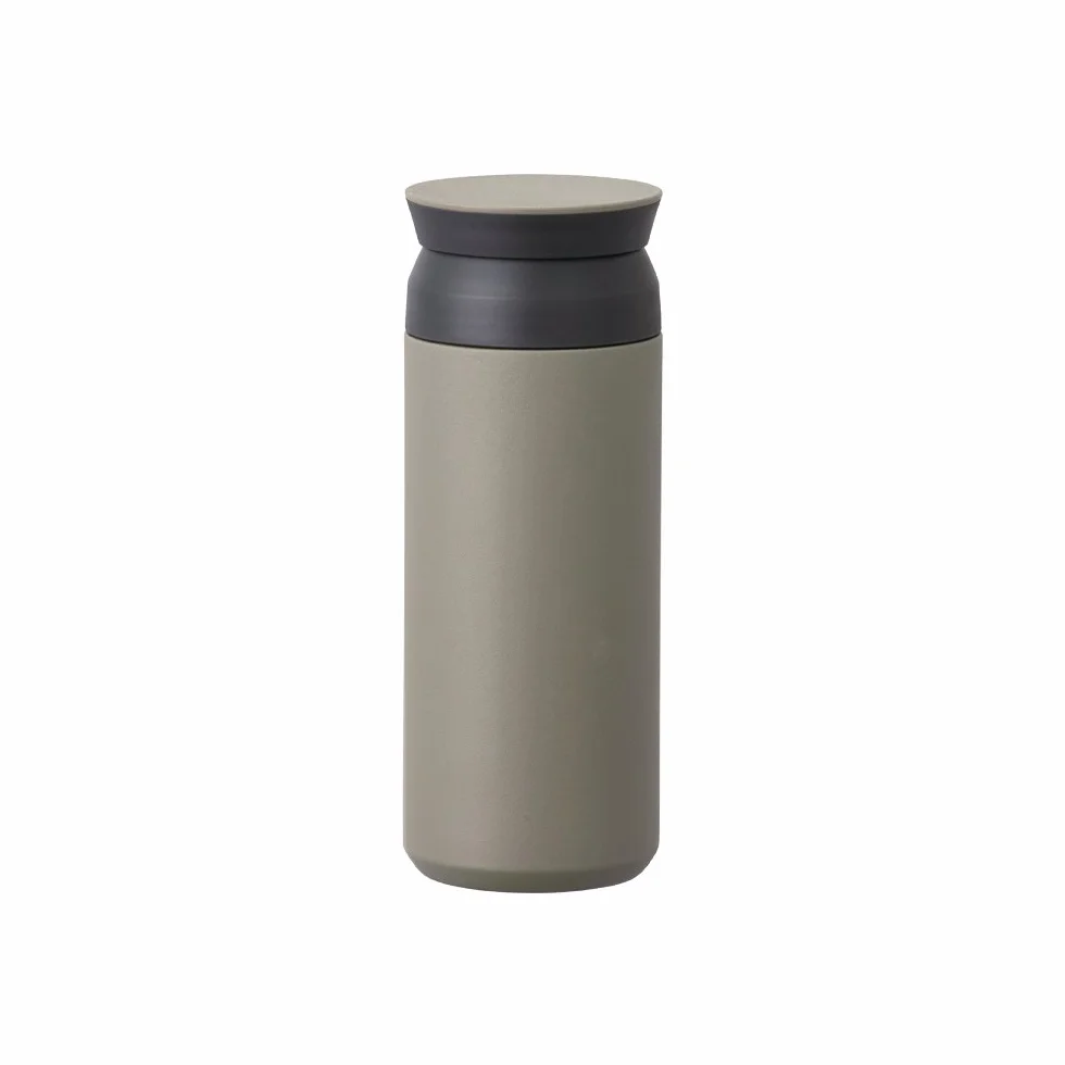 Kinto Kubek podróżny - izolowana butelka khaki 480 g - podwójna ścianka i izolowana próżniowo, dzięki czemu Twój ulubiony napój jest gorący lub zimny przez wiele godzin