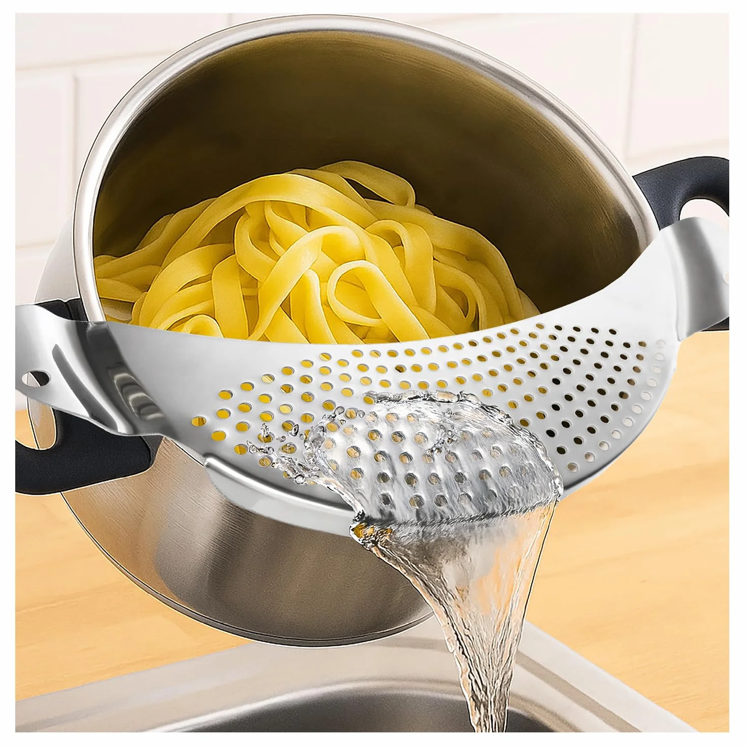 COM-FOUR® sitko do garnków - sitko w ksztalcie pólksiezyca - kratka ociekowa do misek, patelni i garnków 24 cm - pólokragle sitko, sitko do makaronu mozna myc w zmywarce, stal nierdzewna 430