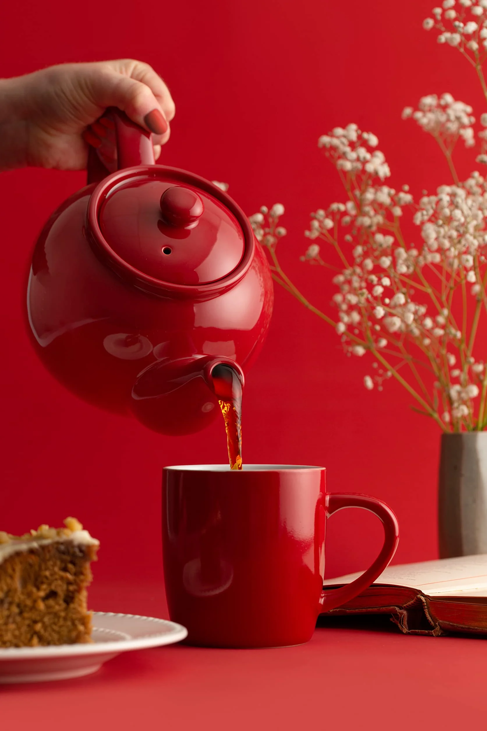 Price & Kensington Angielski dzbanek na 6 filiżanek, z wysokiej jakości kamionki, dzbanek do herbaty z błyszczącą glazurą, czerwony, nadaje się do kuchenki mikrofalowej i mycia w zmywarce, zaparzacz