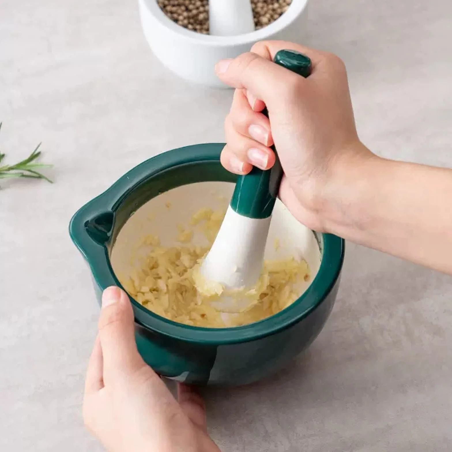Miska Porcelanowy moździerz i tłuczek, ciemnozielony moździerz i tłuczek młynek do ziół przypraw kruszarka do pigułek mieszanka kuchenna Miska na przyprawy (duża)
