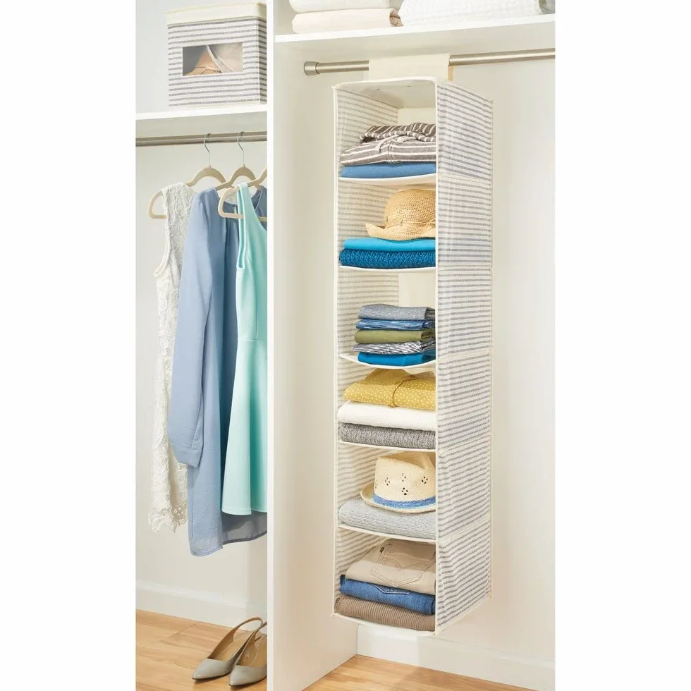 mDesign Organizer wisz?cy – Wisz?ca pó?ka do szafy wykonana z materia?u – Organizer na buty i akcesoria z 6 pó?kami – naturalny/kobaltowy