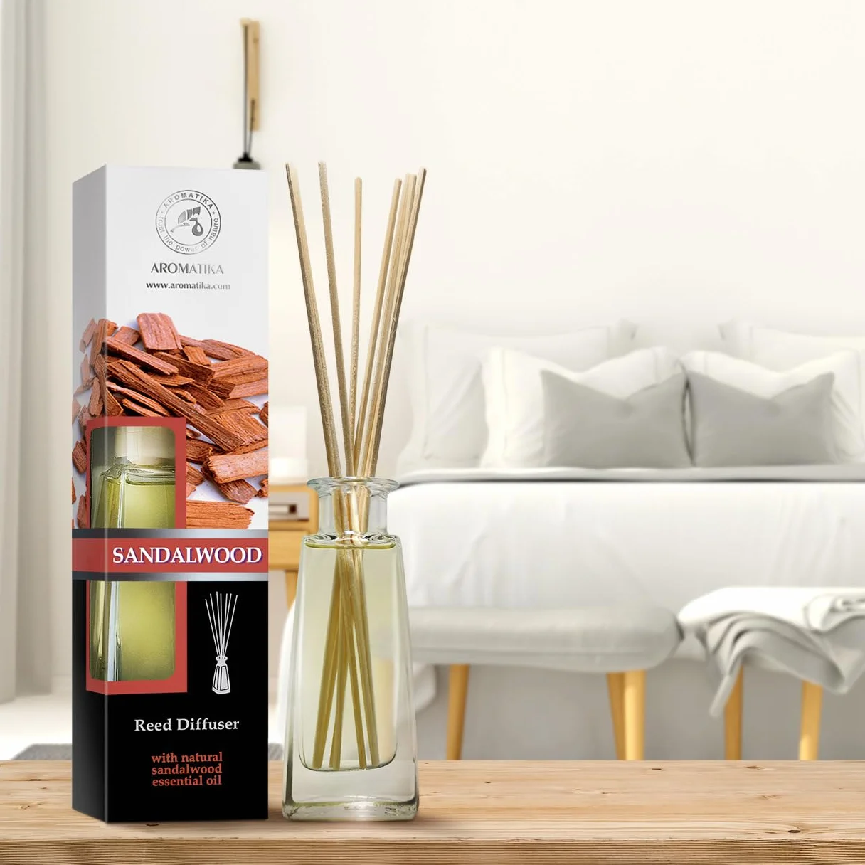 Dyfuzor Zapachowy z Patyczkami Sandał - 100 ml - Dyfuzor z Naturalnym Olejkiem z Drzewa Sandałowego - Zapach do Domu - Dyfuzory Trzcinowe - Odświeżacz z Patyczkami - Drzewo Sandałowe