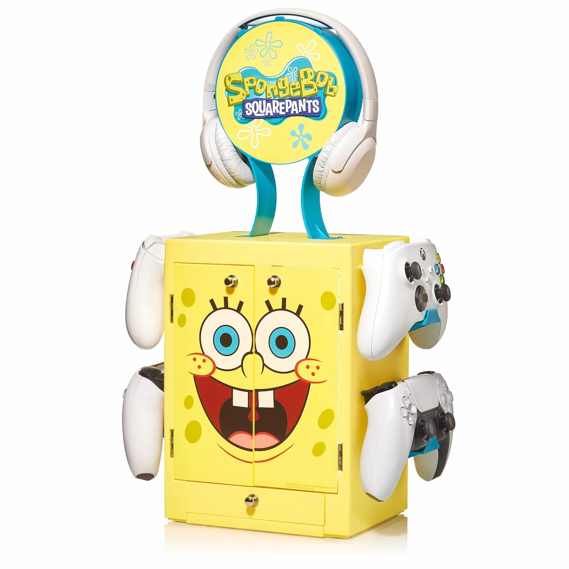 Numskull Oficjalna szafka na akcesoria do gier Spongebob, pomieści 10 gier/płyt DVD, 4 kontrolery, zestaw słuchawkowy i akcesoria, trwały i kompaktowy organizer, oficjalny produkt Spongebob