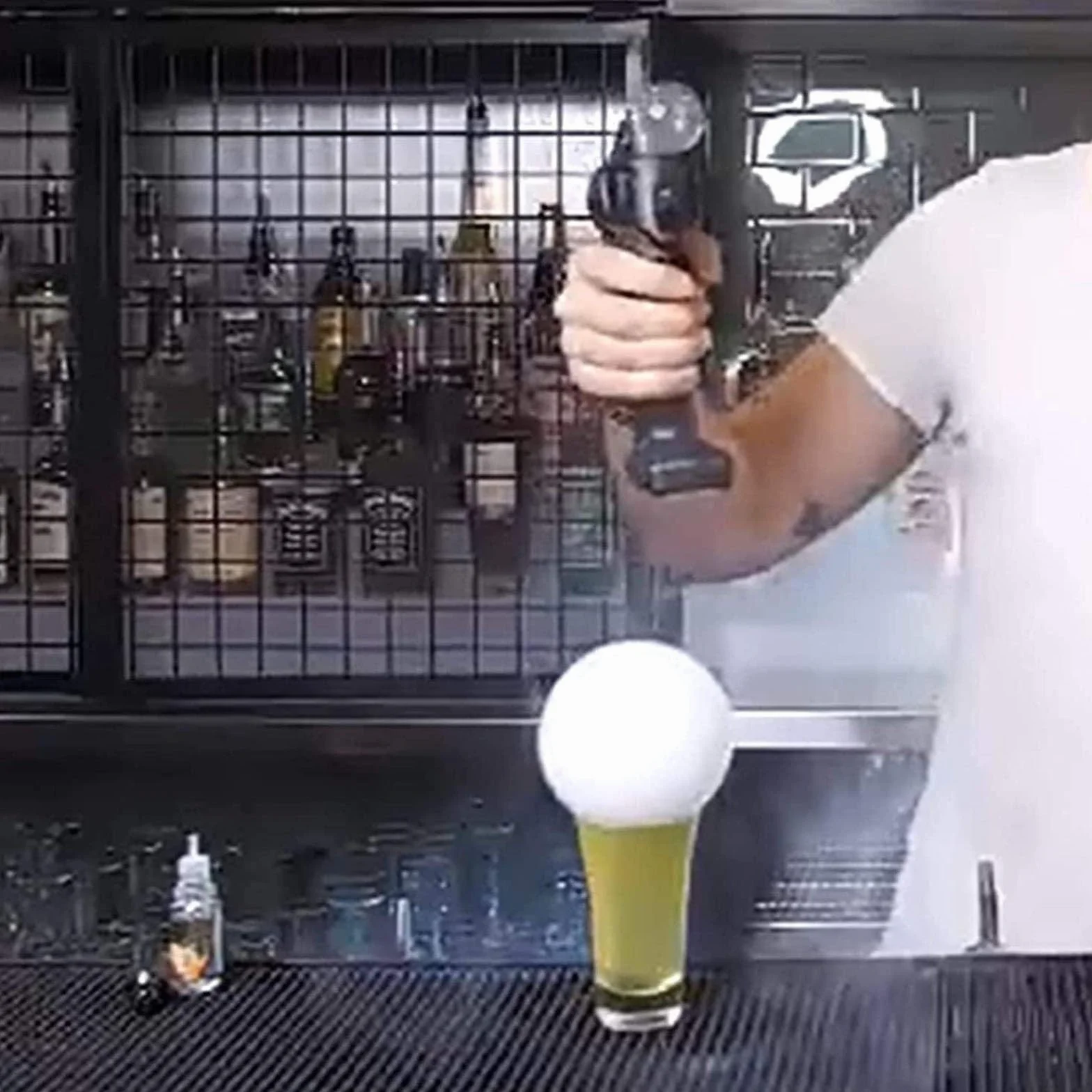 5 smaków Olejek i płyn do baniek mydlanych według akcesoriów barowych w kuchni Barman Cocktail Gun Bar Barman