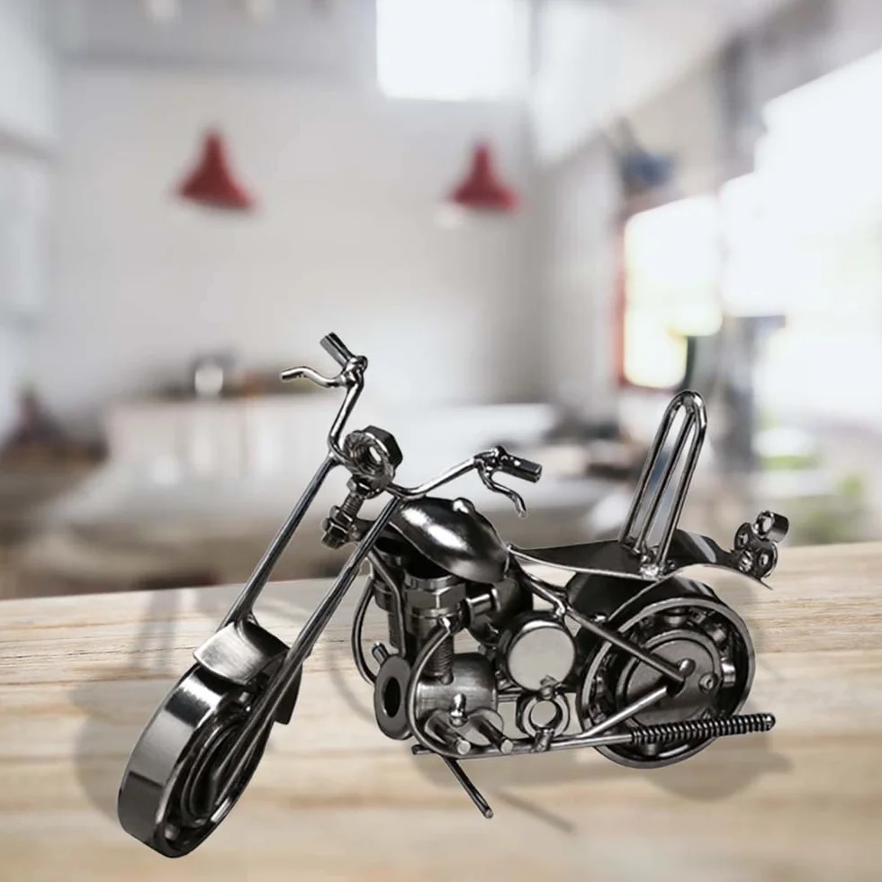 Maigendoo Model motocykla dekoracja silnika sztuka vintage metal motocykl prezenty dla rowerzystów dekoracja biurka do domu ozdoby ręcznie wykonany prezent urodzinowy dla chłopców dziewcząt miłośników