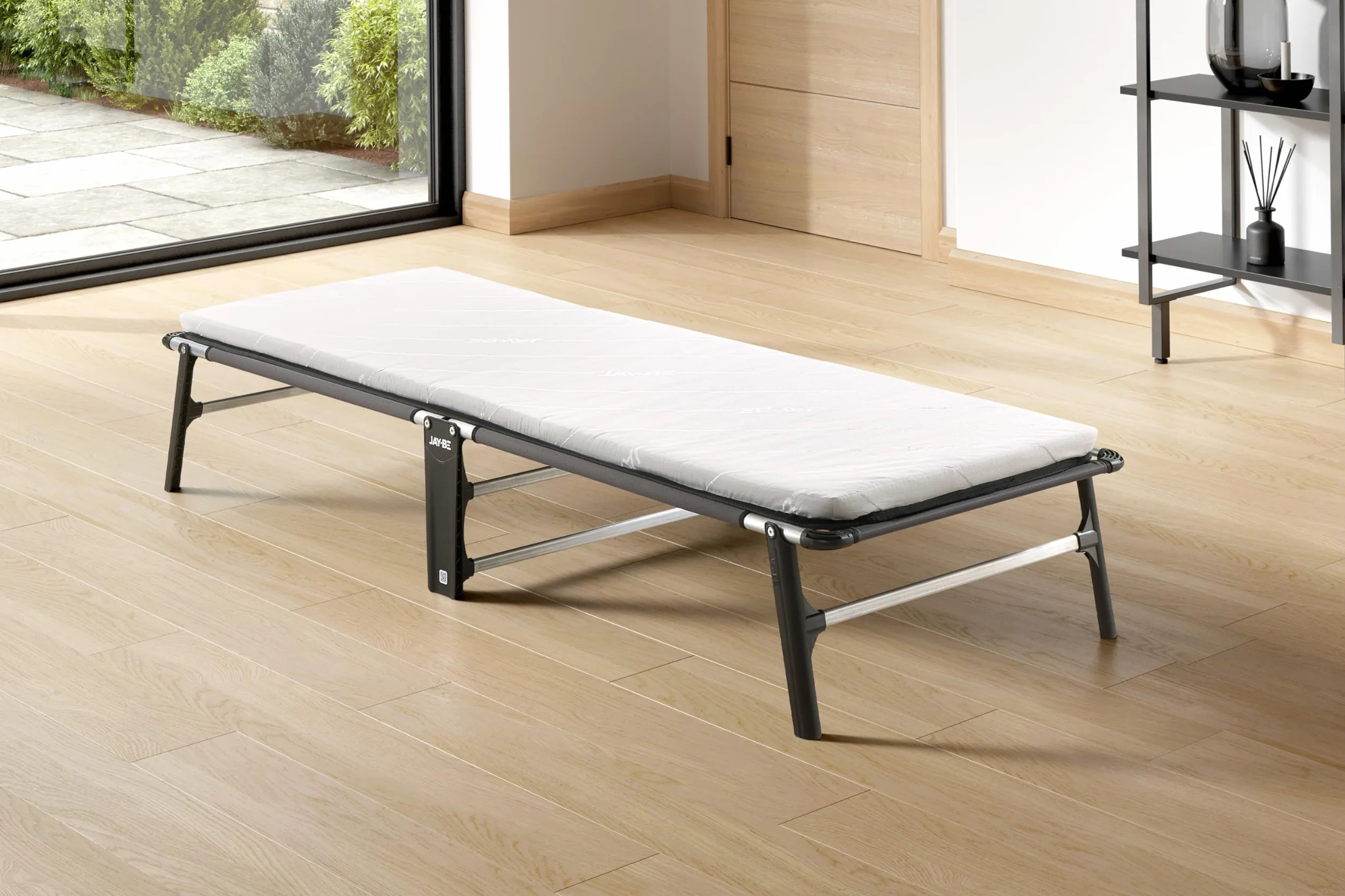 JAY-BE® CE70 Kompaktowe łóżko składane z materacem z e-włókna, pojedyncze
