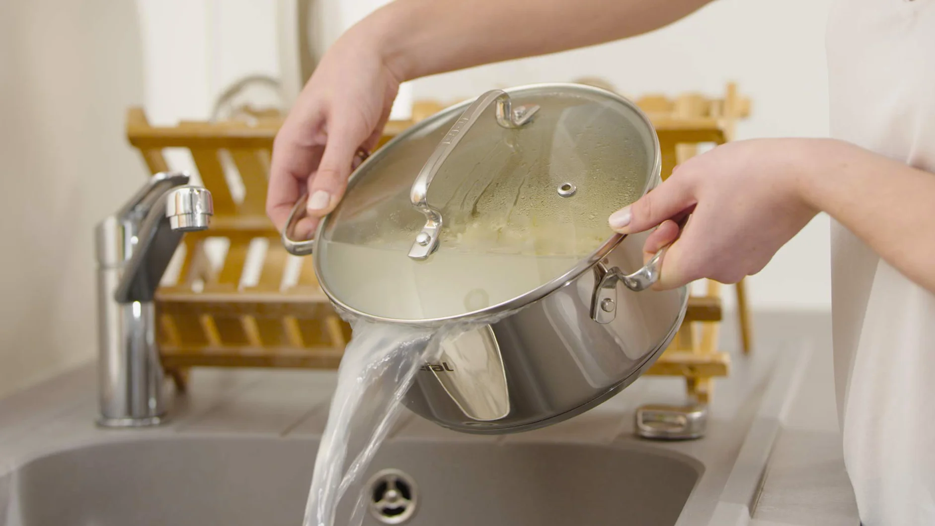 TEFAL Duetto+ G719S734 Zestaw garnków stalowych 7-elementowy: Garnek z pokrywką do odcedzania 5L, 2,9L, 2L, rondel 1,5L, Pokrywki z otworami do odcedzania