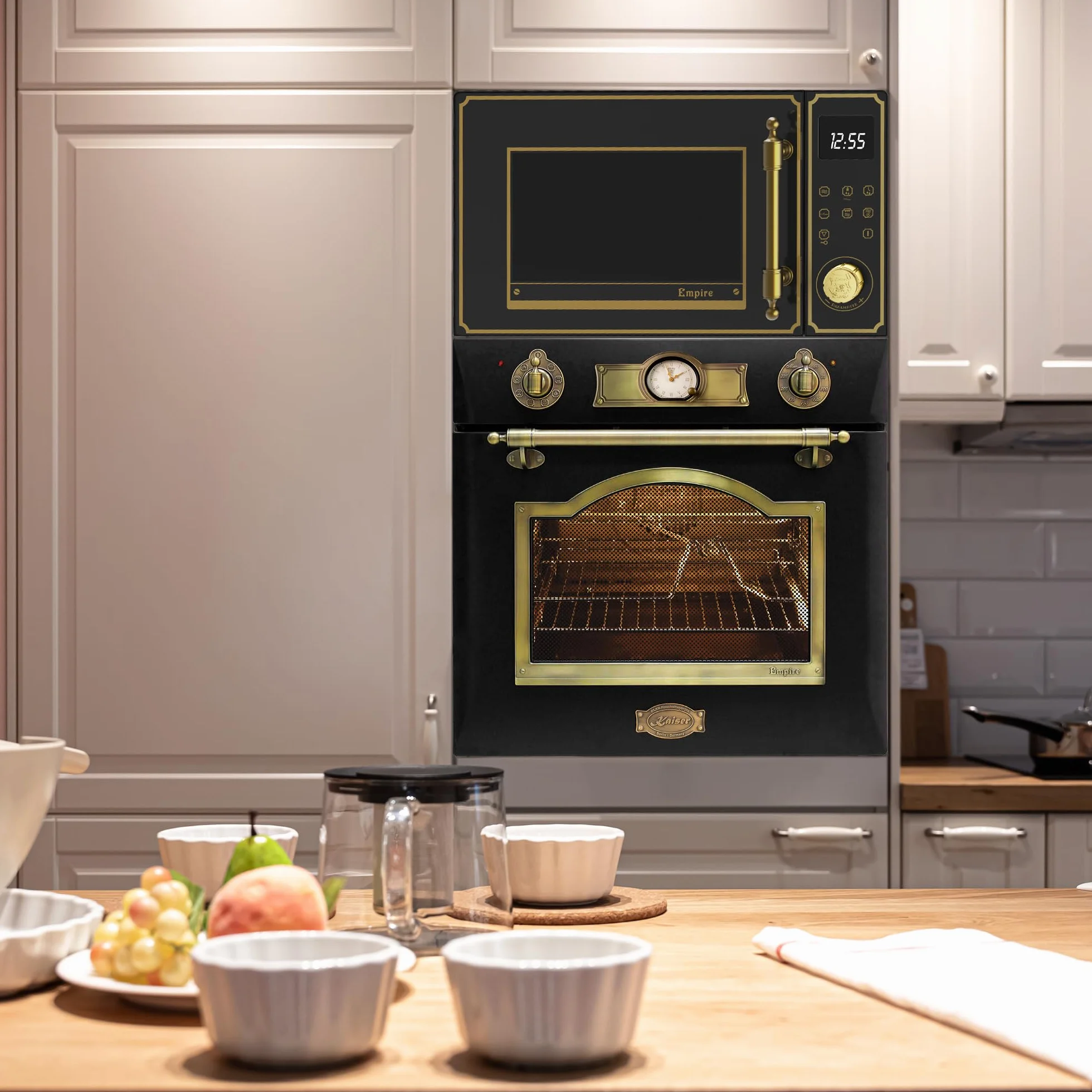 Kaiser Empire M 2530 Em Retro kuchenka mikrofalowa w kolorze czarnym | 25 l | grill 1200 W | gorące powietrze 2200 W | obsługa FullTouch z pokrętłem obrotowym | szklany front | uchwyt drzwi z