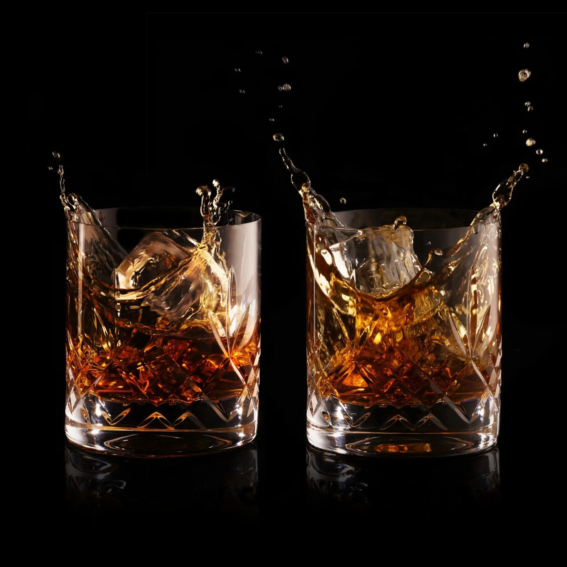 Szklanki do whisky, kryształowe szklanki do whisky, szlifowane szklanki, tradycyjne, bezołowiowe, o wysokiej przejrzystości, zestaw 2 szt., 310 ml, pudełko z satynową podszewką,