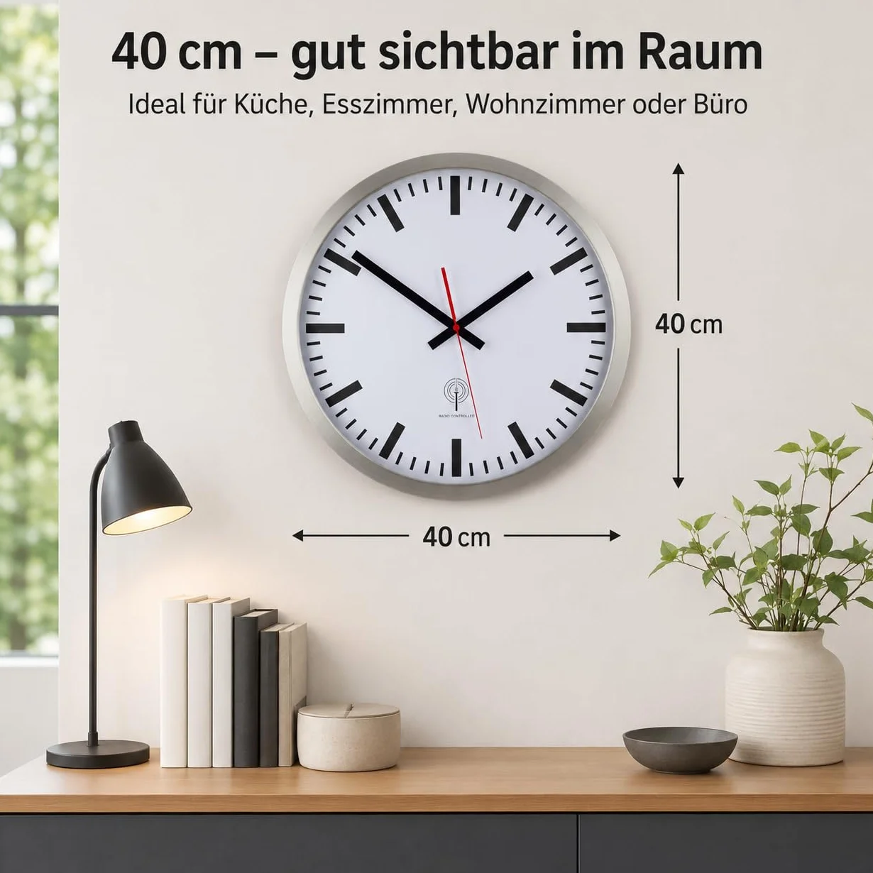 Eurotime 56862-07 radiowy zegar ścienny, 40 cm, srebrna obudowa ze stali nierdzewnej, prawdziwe szkło, tarcza stacji, automatyczna zmiana czasu, zegar ścienny do salonu lub