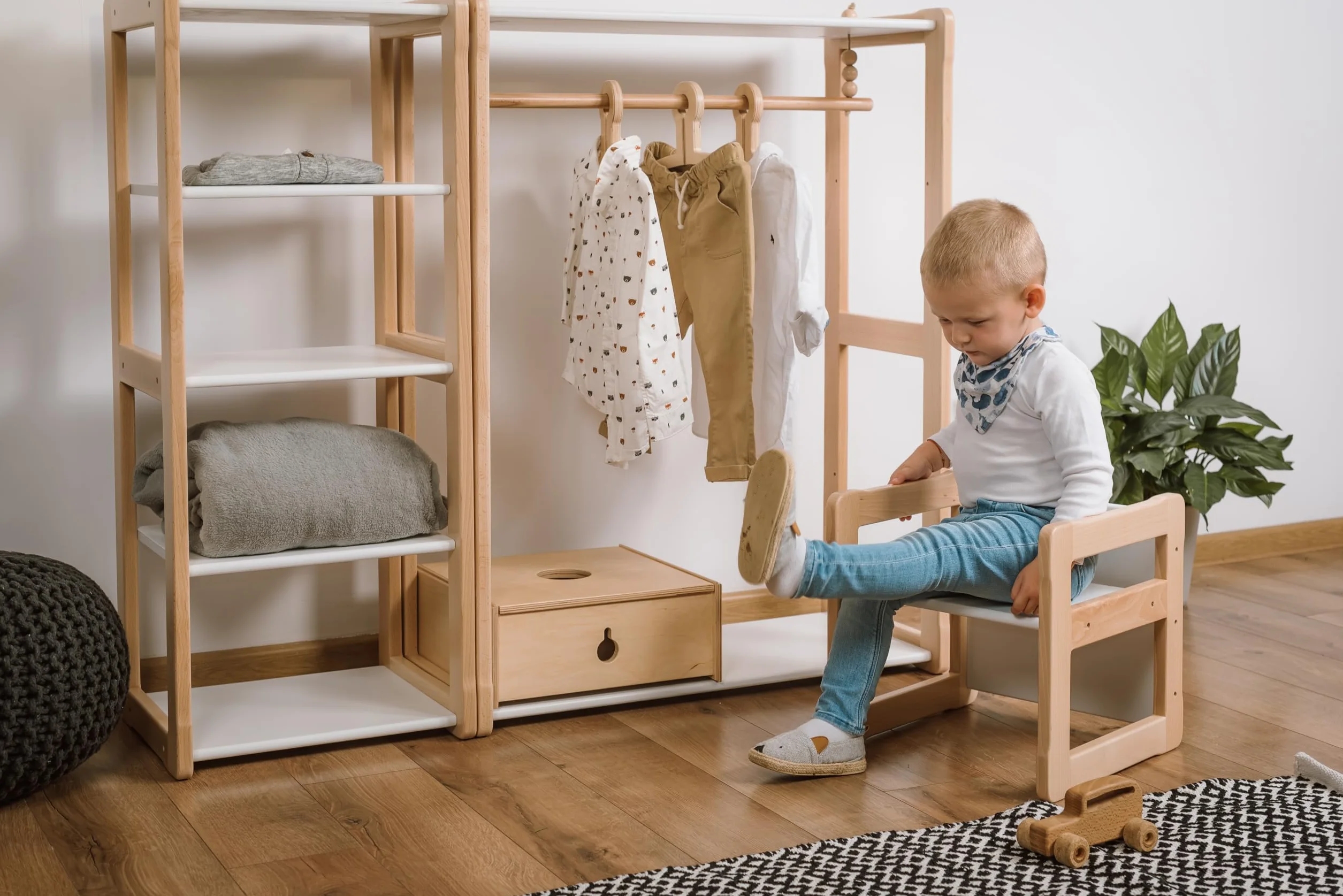 Regał na zabawki Montessori Maxi Kids – organizer do przechowywania zabawek dla dzieci