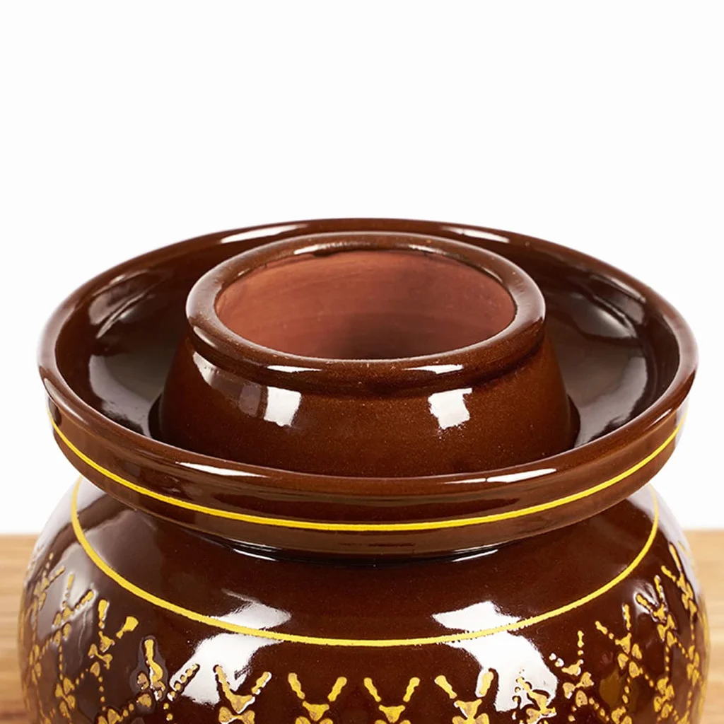 Tradycyjny chiński porcelanowy garnek do marynowania, zagęszczony ceramiczny garnek do wytrawiania, garnek fermentacyjny z pokrywą z uszczelką wodną kamionkowy fermentor do Kimchi 9 kg