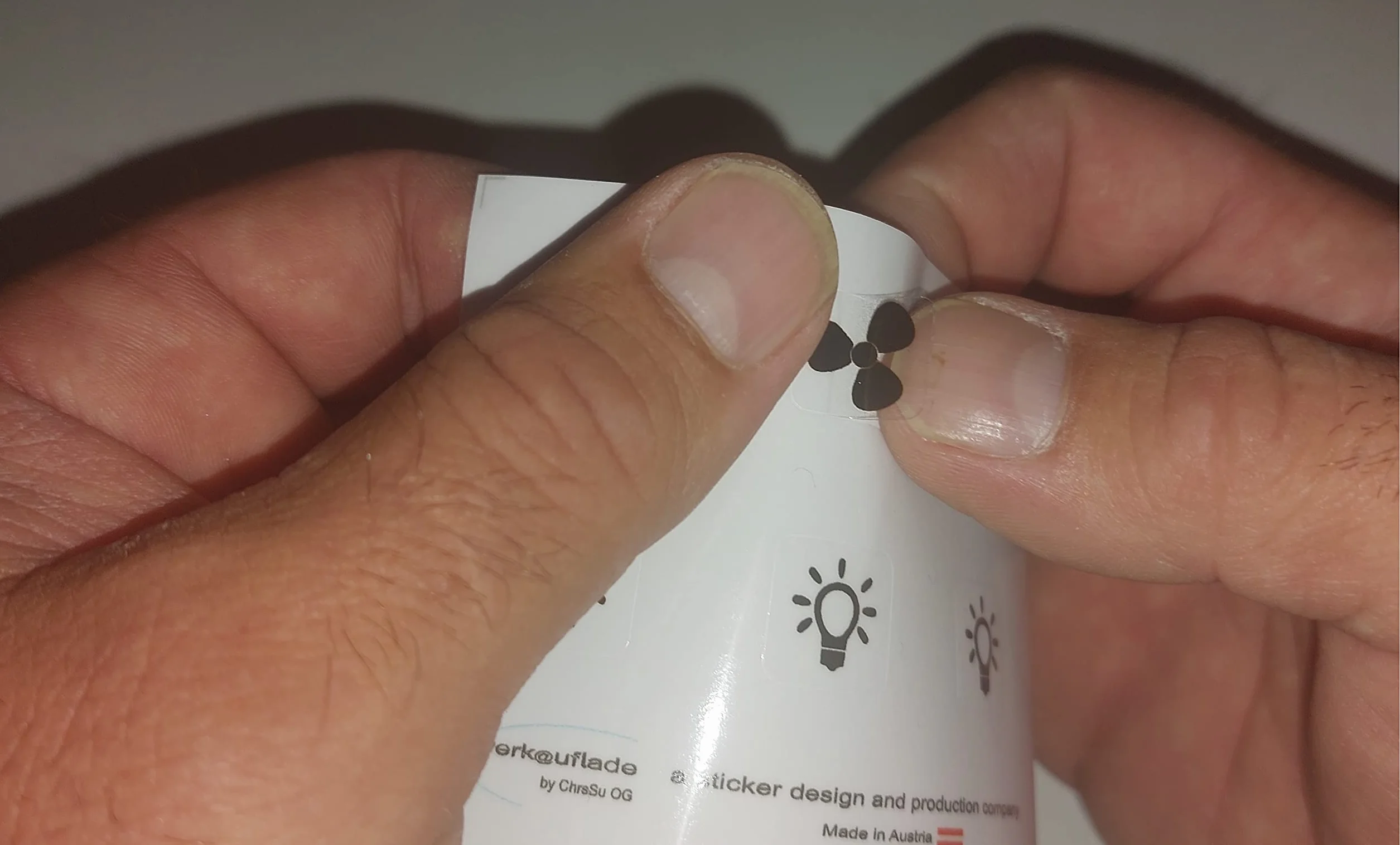 Zestaw naklejek na przełącznik, 3 x wentylator i 3 x naklejka z symbolem światła (RP16/1) (14 mm)
