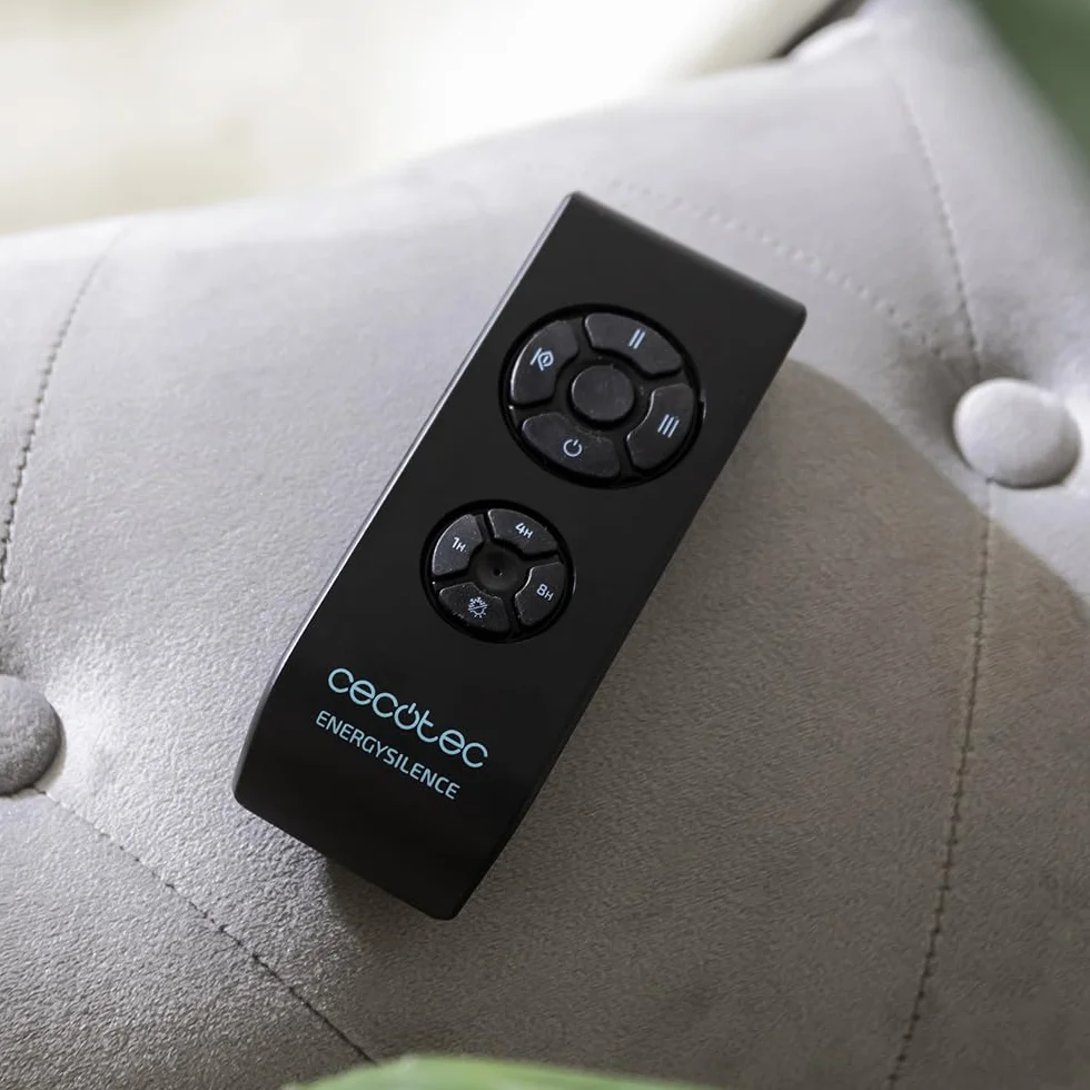Cecotec Wentylator sufitowy EnergySilence Aero 580 65W 52" 132 cm 3 łopatki Timer 3 prędkości Lato/zima Czarny/Orzech